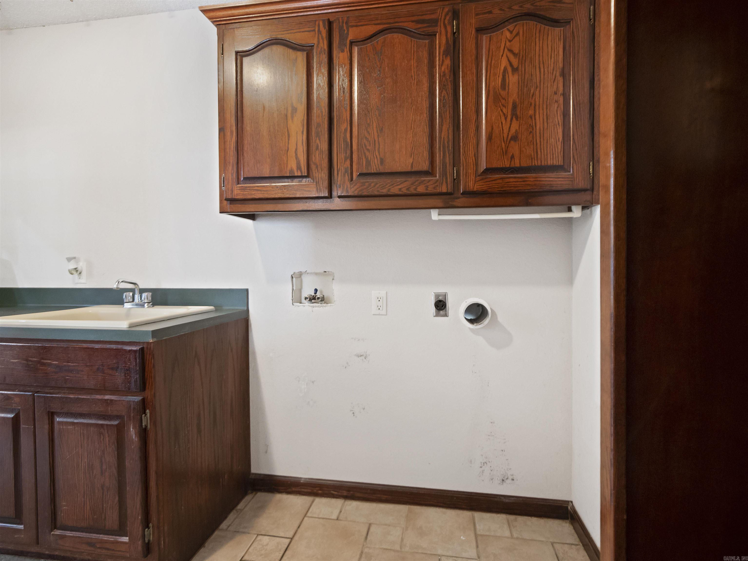 967 Hamilton Dairy Road Hot Springs, AR 71909