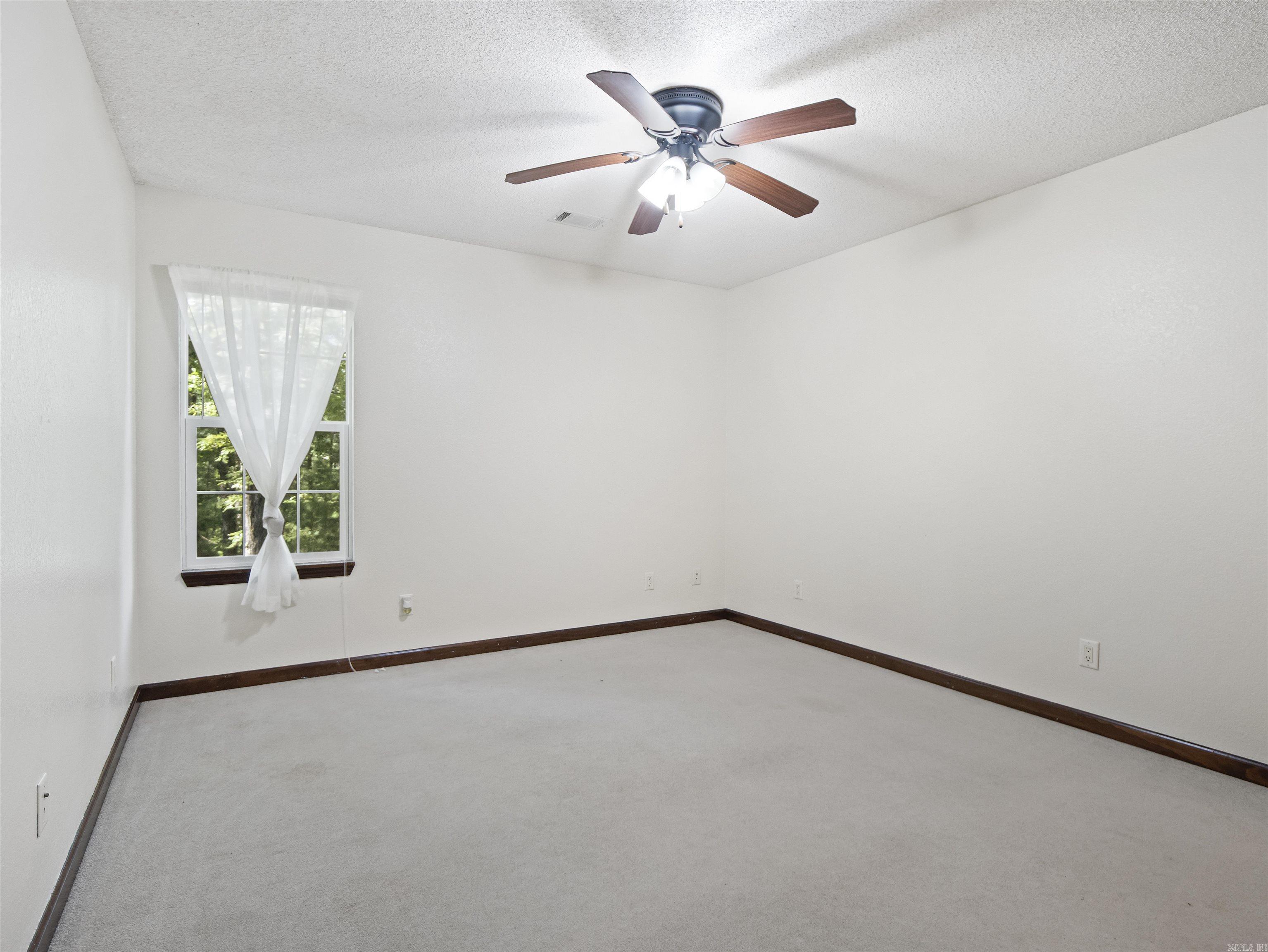 967 Hamilton Dairy Road Hot Springs, AR 71909