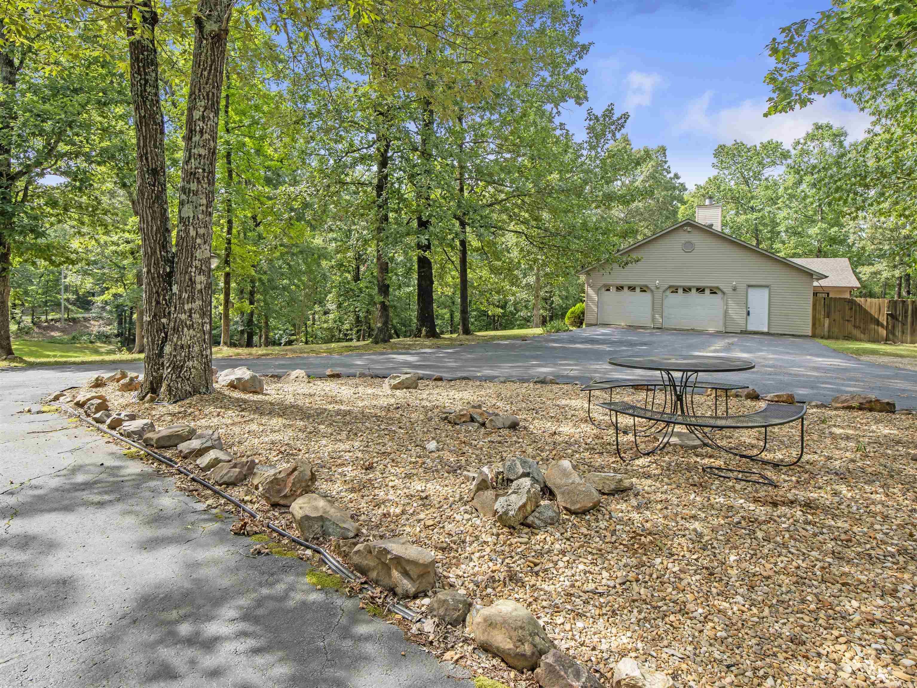 967 Hamilton Dairy Road Hot Springs, AR 71909