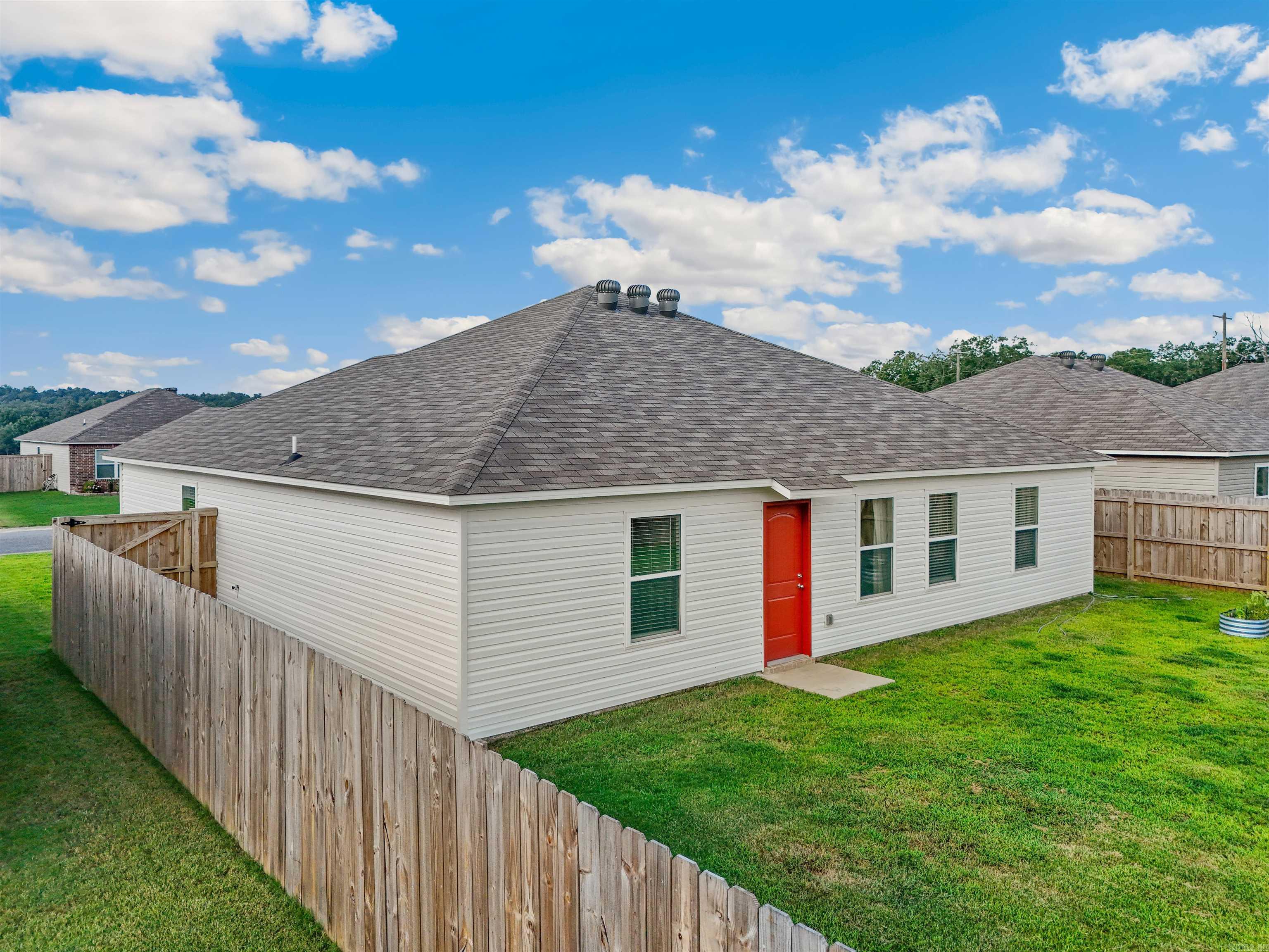 7 Sun Drenched  Conway, AR