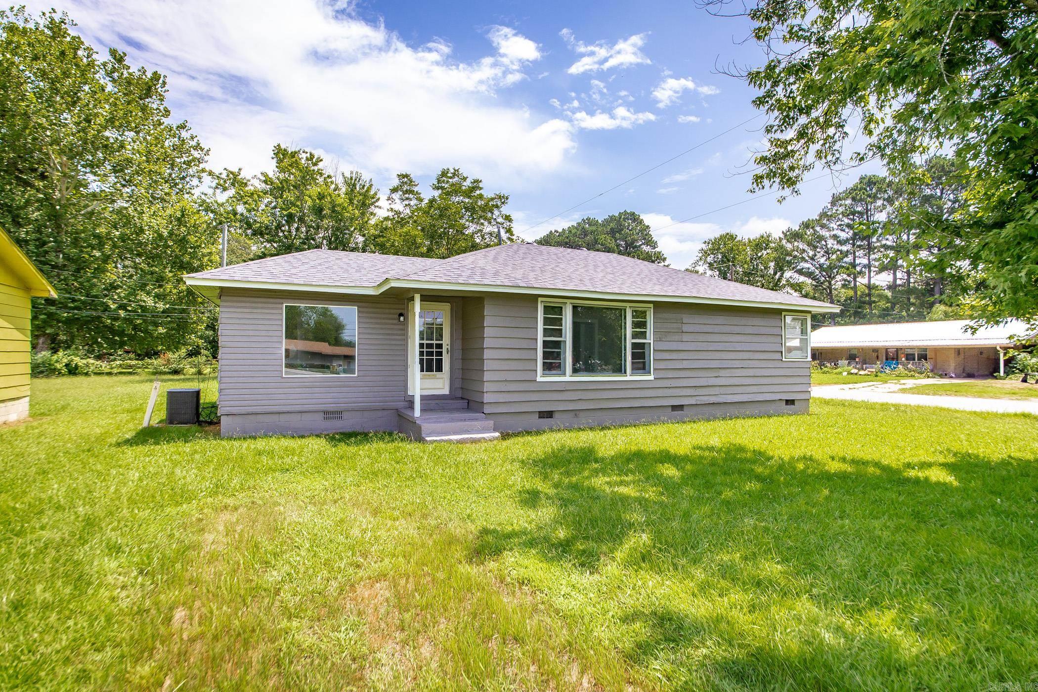 601 W Wilbur Mills