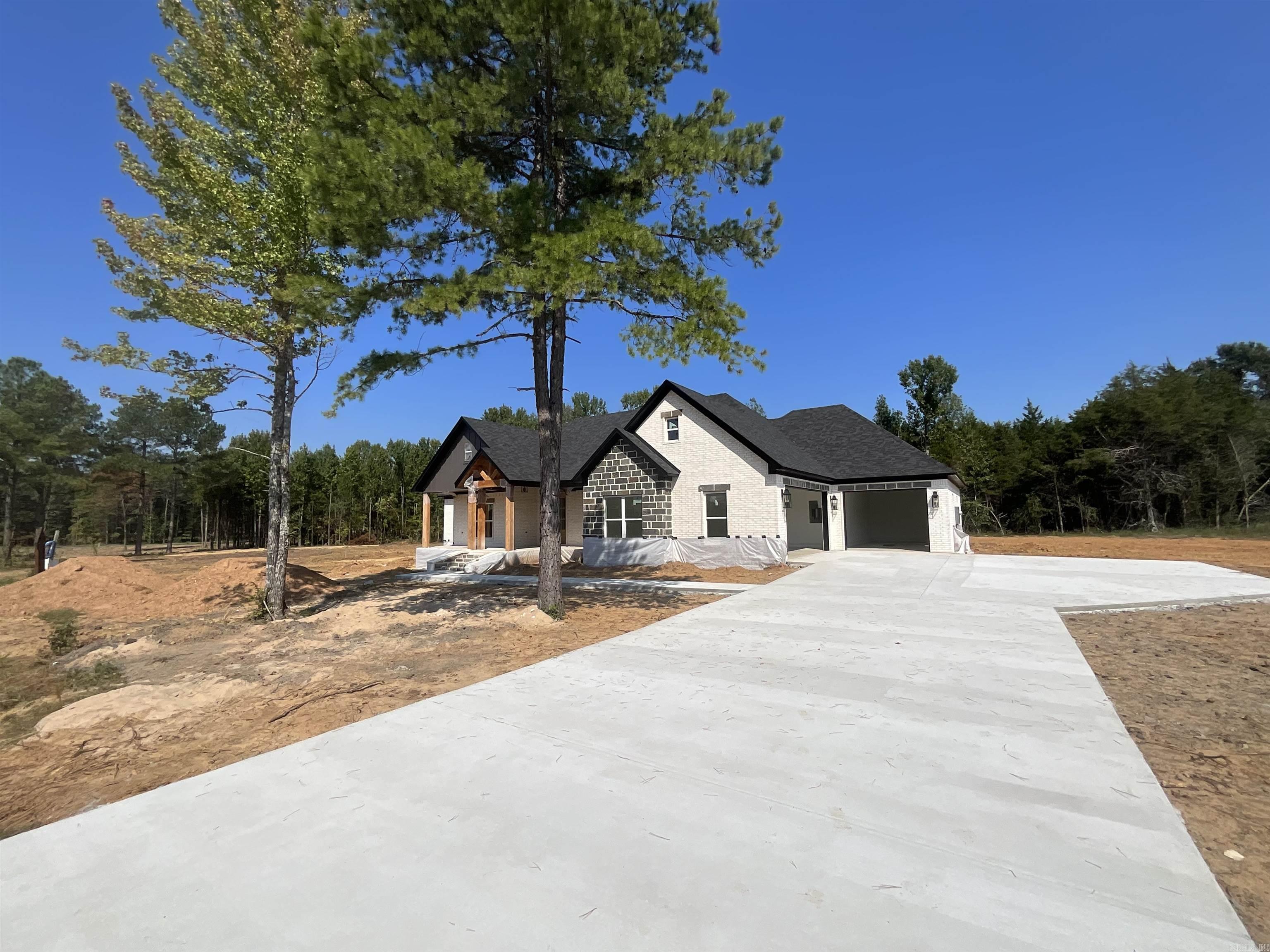 49 Ules Watson Drive  Greenbrier, AR