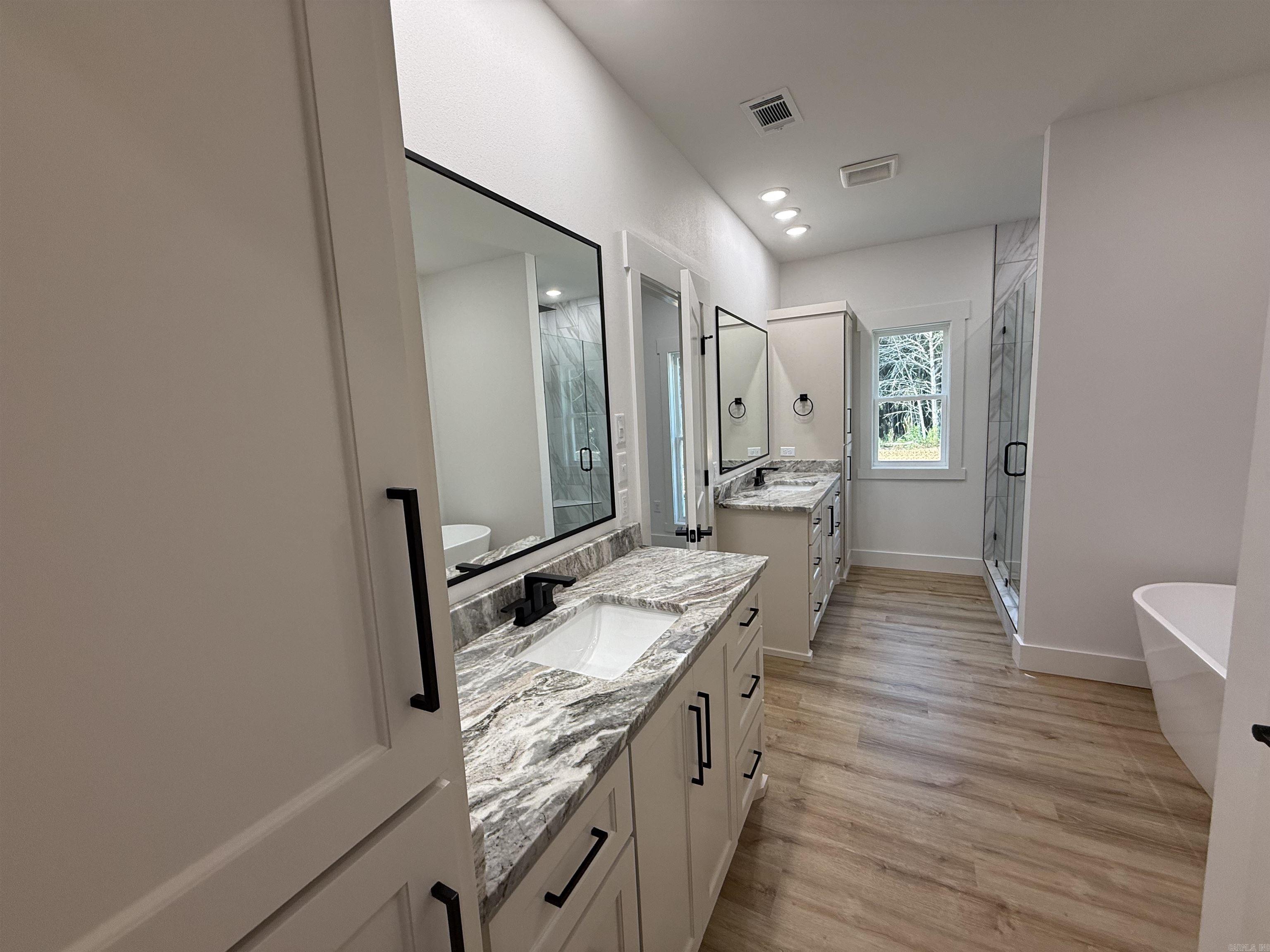 49 Ules Watson Drive  Greenbrier, AR