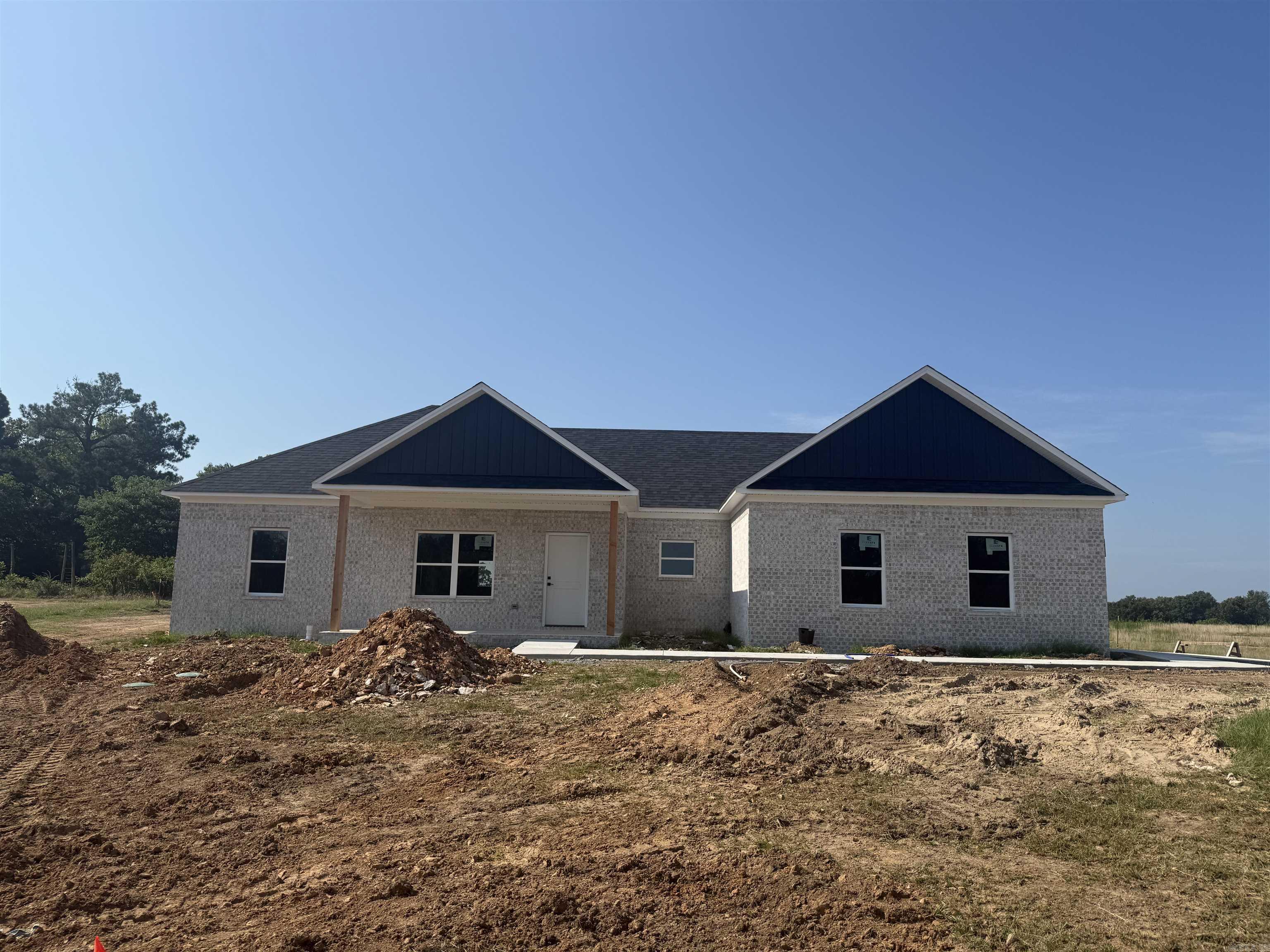 25 West Cedar Hill Road Greenbrier, AR 72058