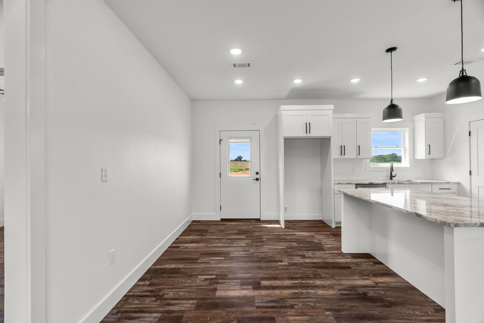 25 West Cedar Hill Road  Greenbrier, AR