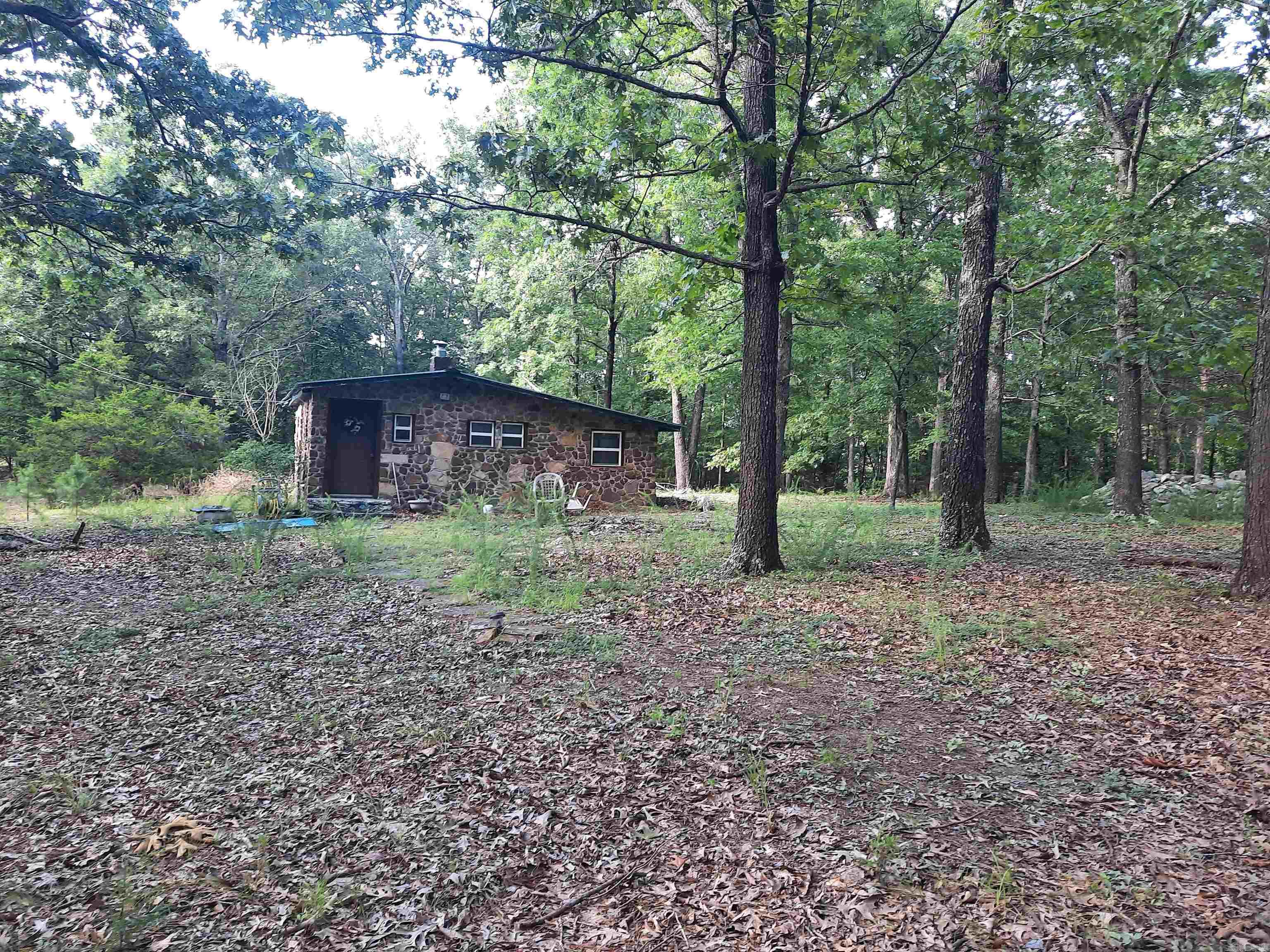 400 Wolfking  Mountain View, AR
