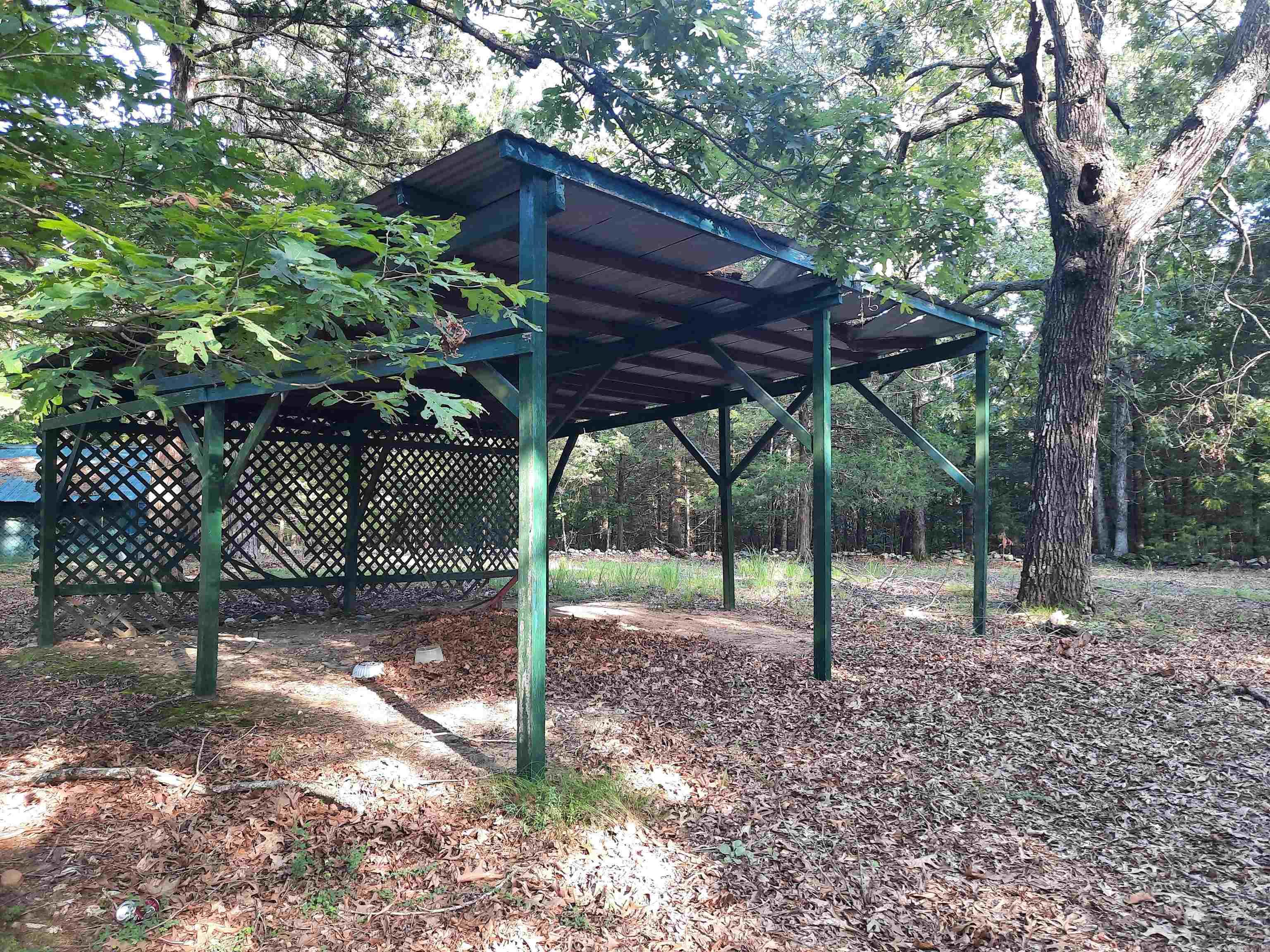 400 Wolfking  Mountain View, AR