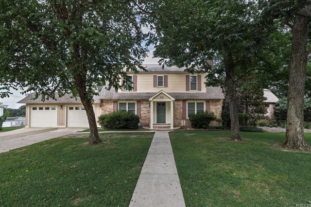 312  Riverside  Arkadelphia, AR