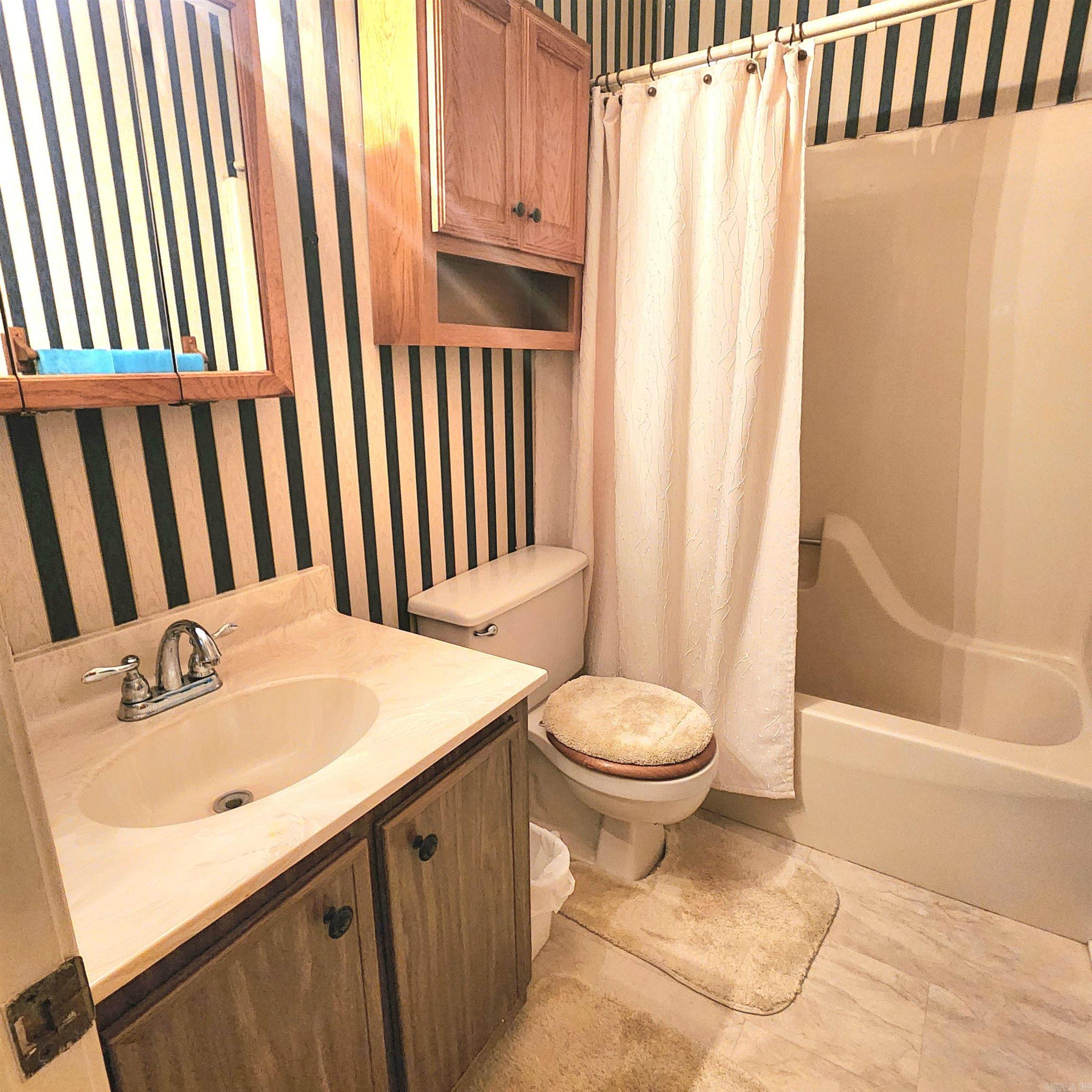 7 Primrose  Greenbrier, AR