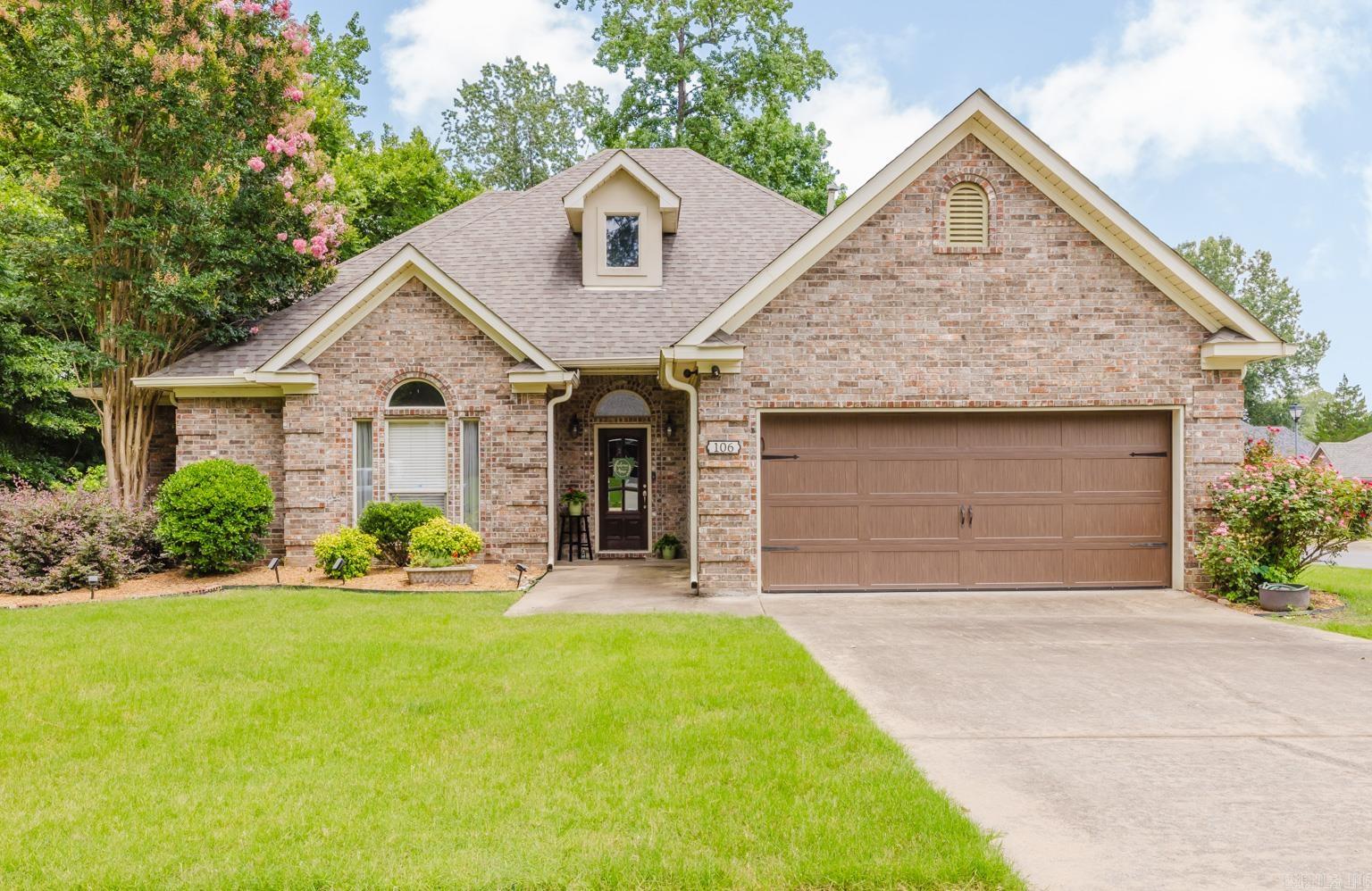 106 Baltusrol Drive