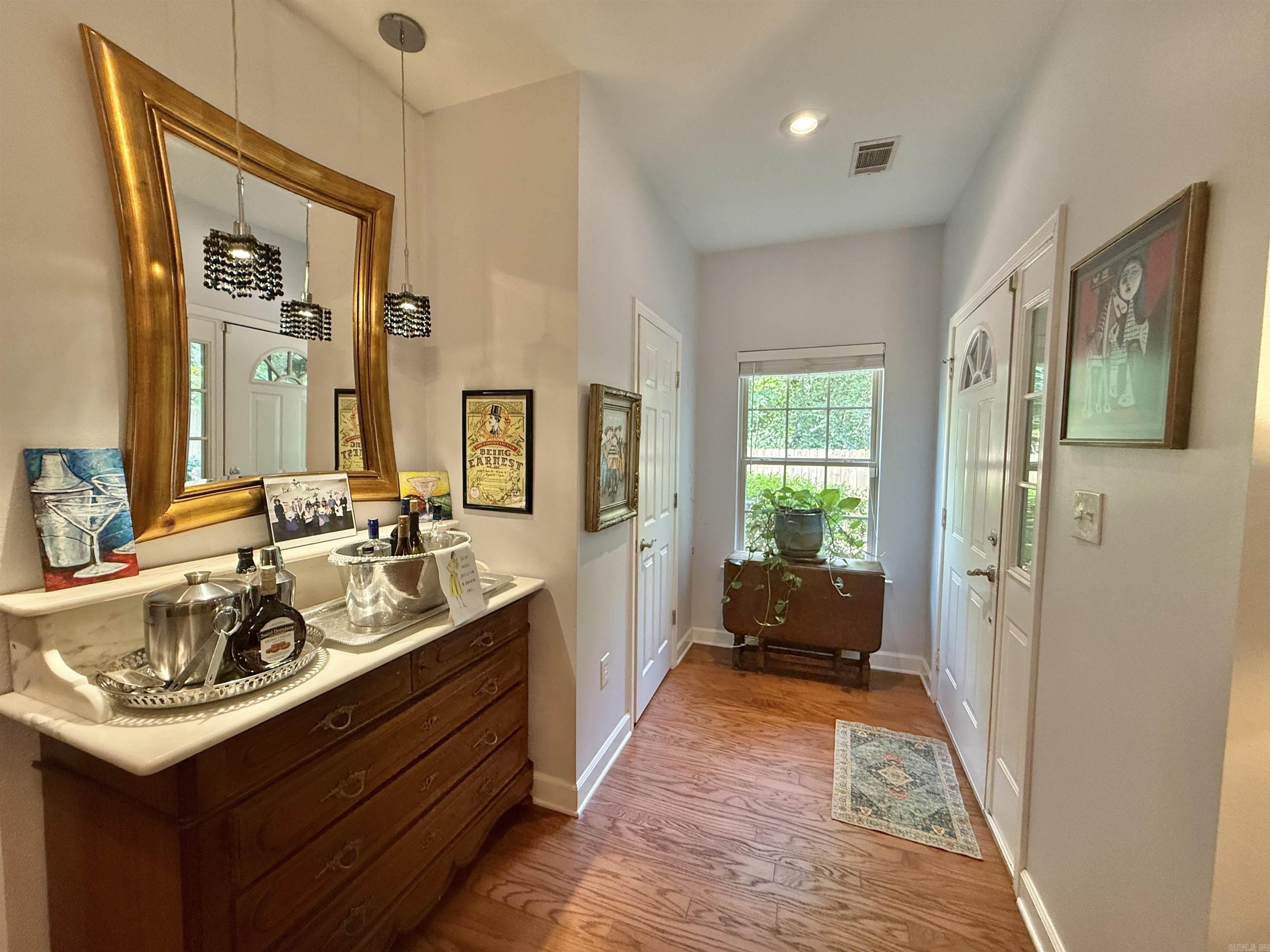 1603 Stagecoach Village  Little Rock, AR