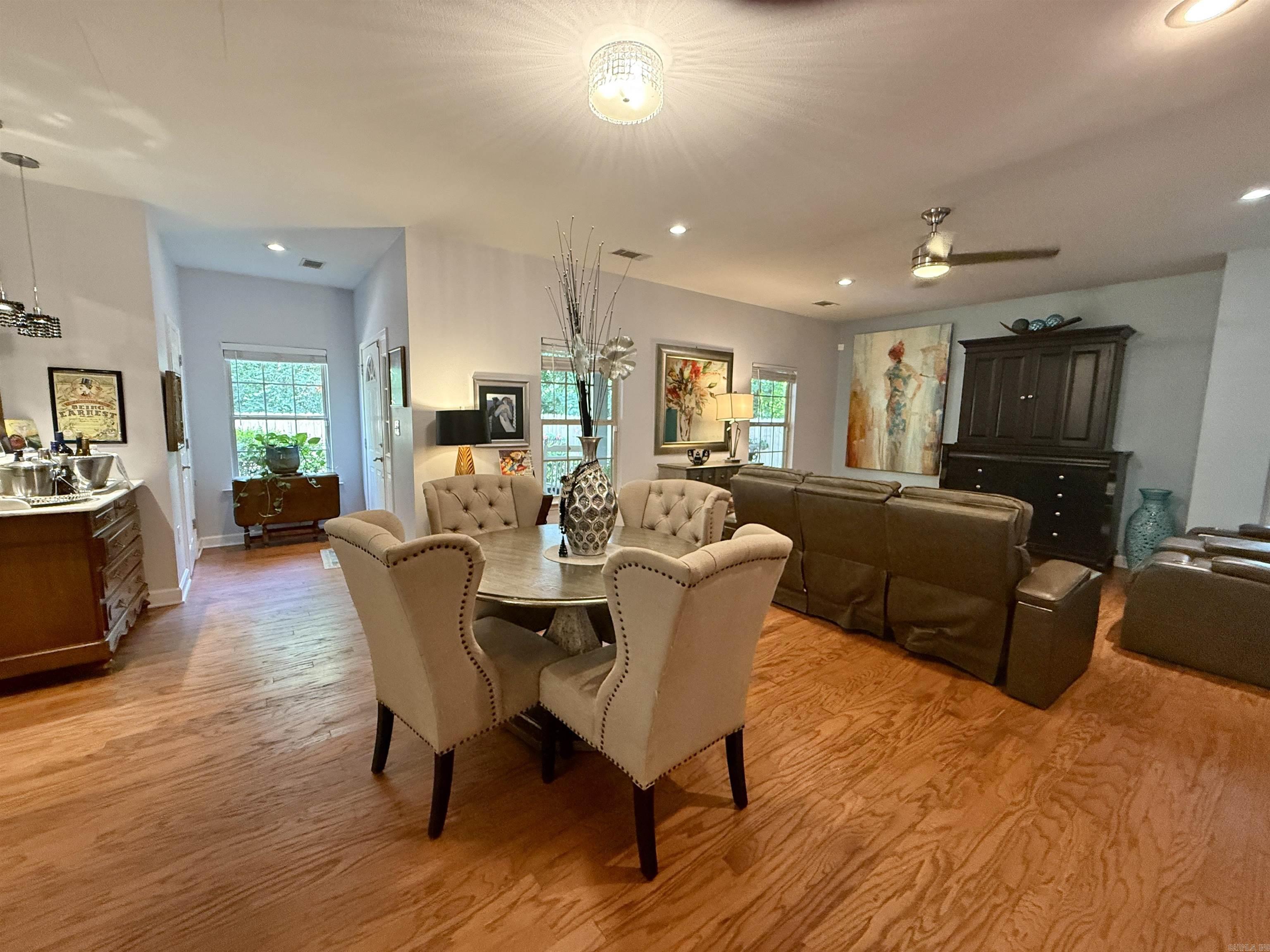 1603 Stagecoach Village  Little Rock, AR