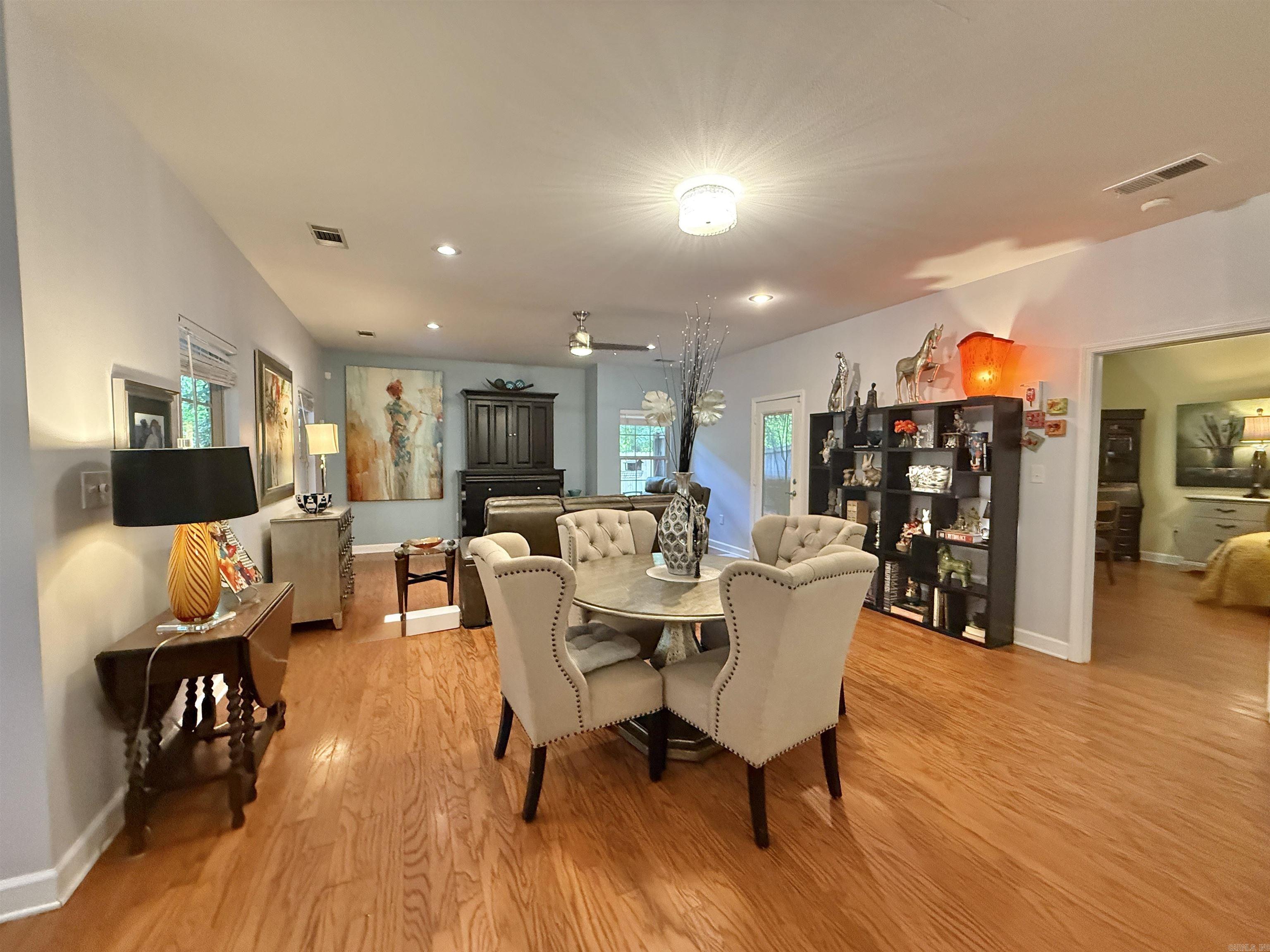 1603 Stagecoach Village  Little Rock, AR