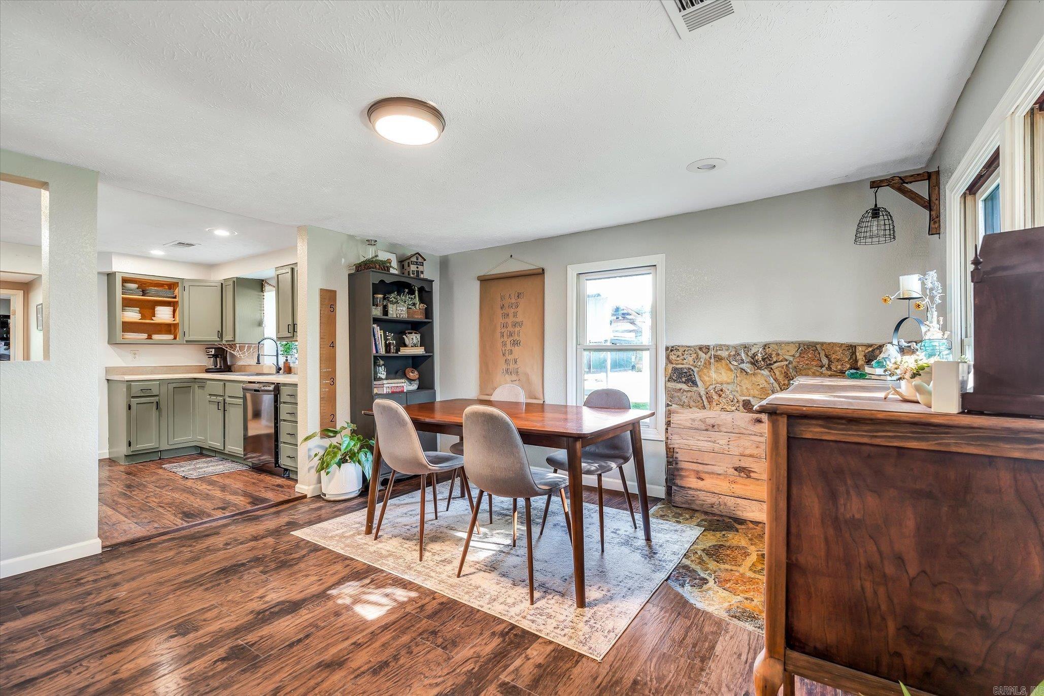 209 CR 832 Henderson, AR 72544