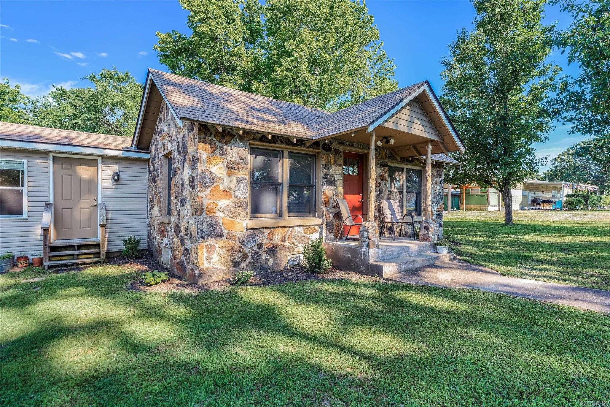 209 CR 832 Henderson, AR 72544
