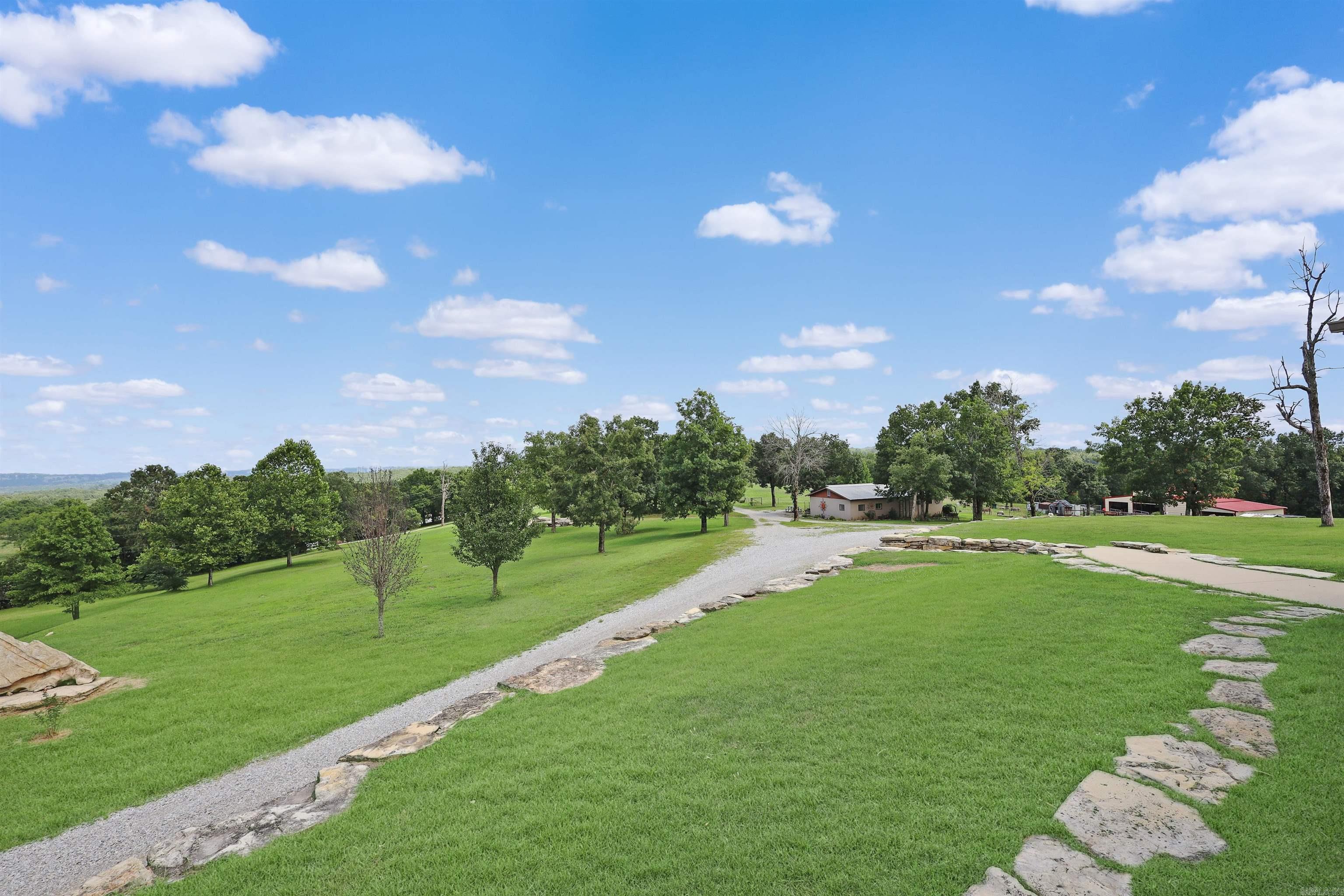6633 Hwy 201 S Highway Mountain Home, AR 72653