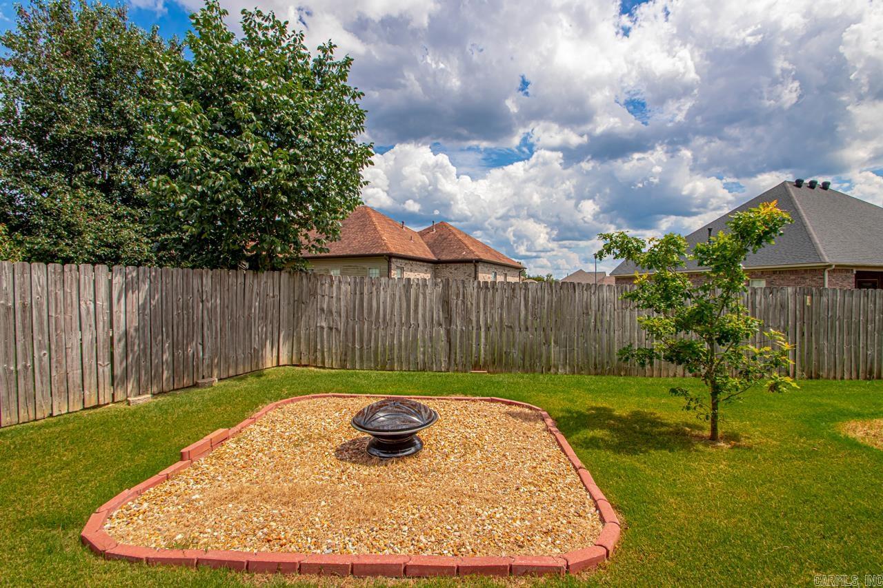 6300 PIERCE MANSE Loop Benton, AR 72019