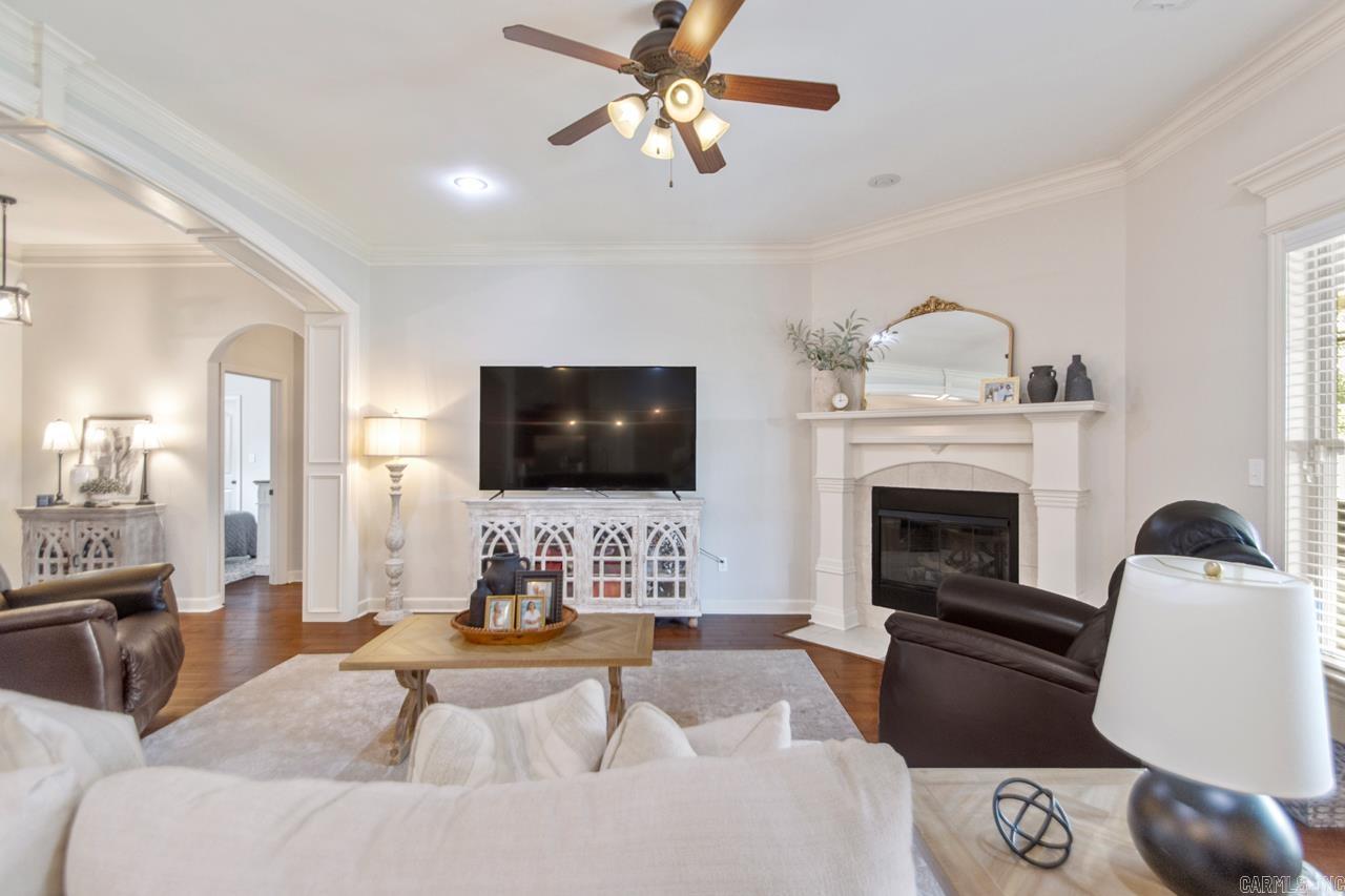 6300 PIERCE MANSE Loop Benton, AR 72019
