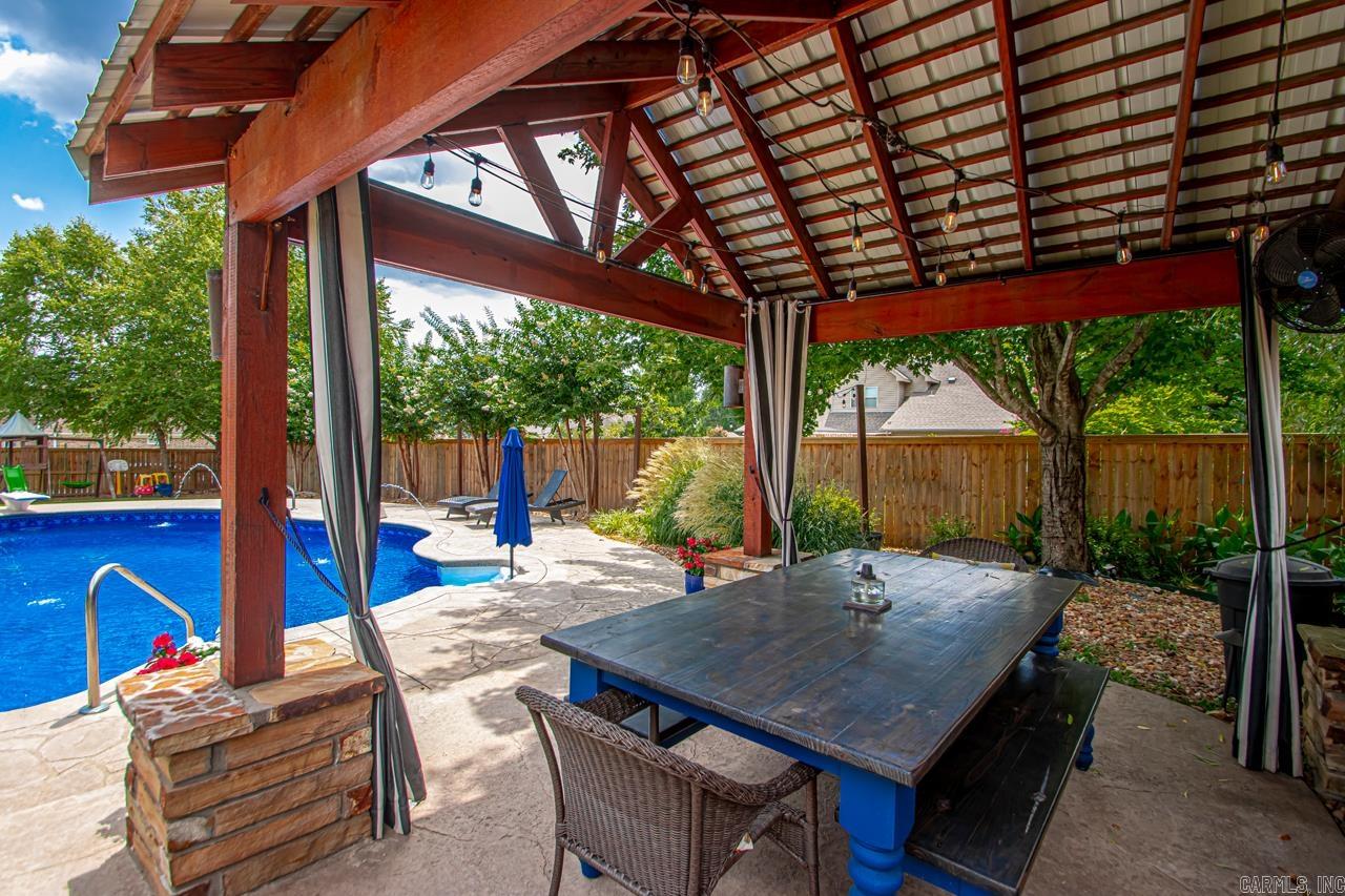 3807 Commonwealth Bryant, AR 72022
