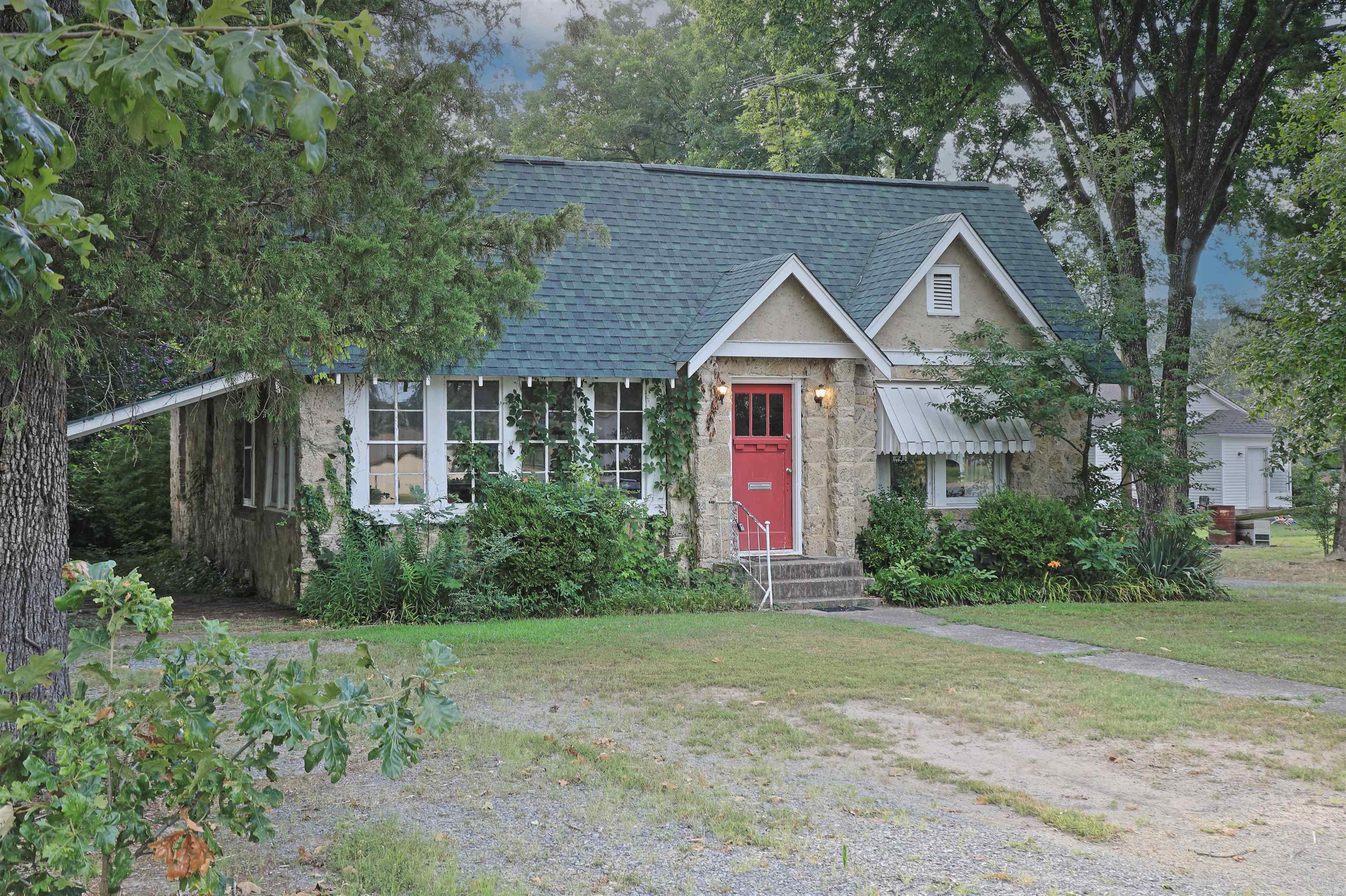 8305 Dollarway  White Hall, AR
