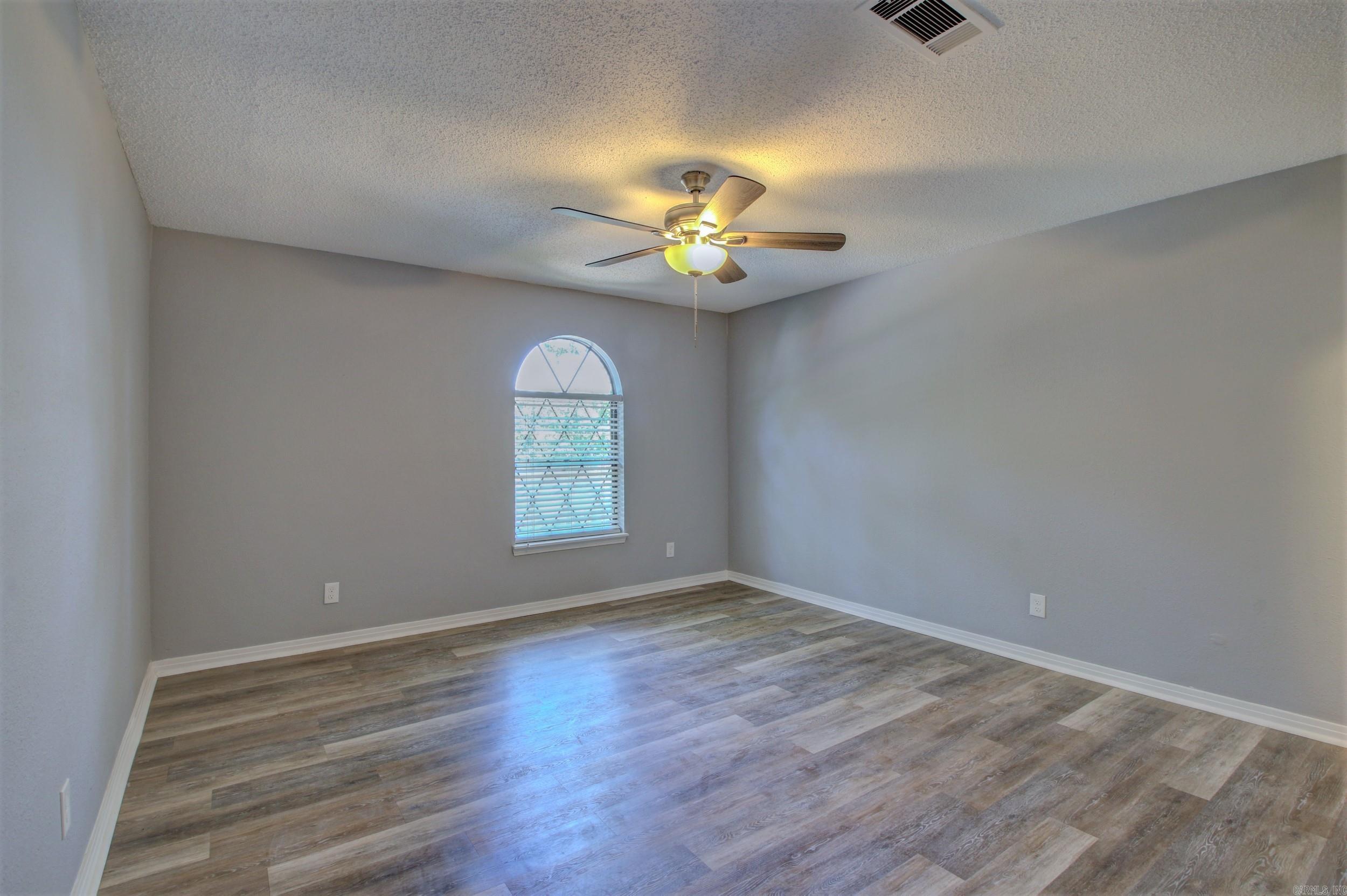 11 Stoney Ridge  Maumelle, AR
