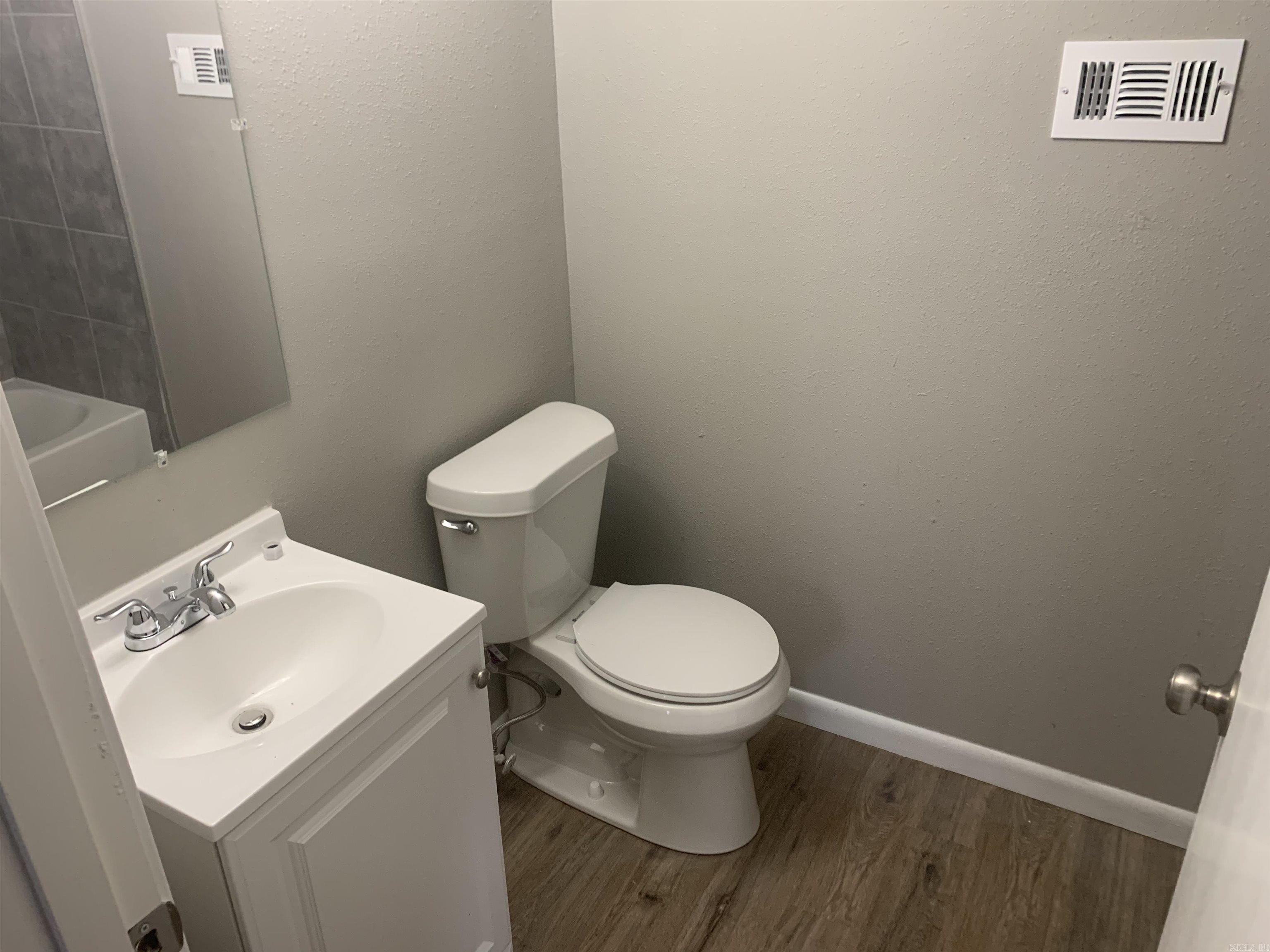 5817 Drexel  Little Rock, AR
