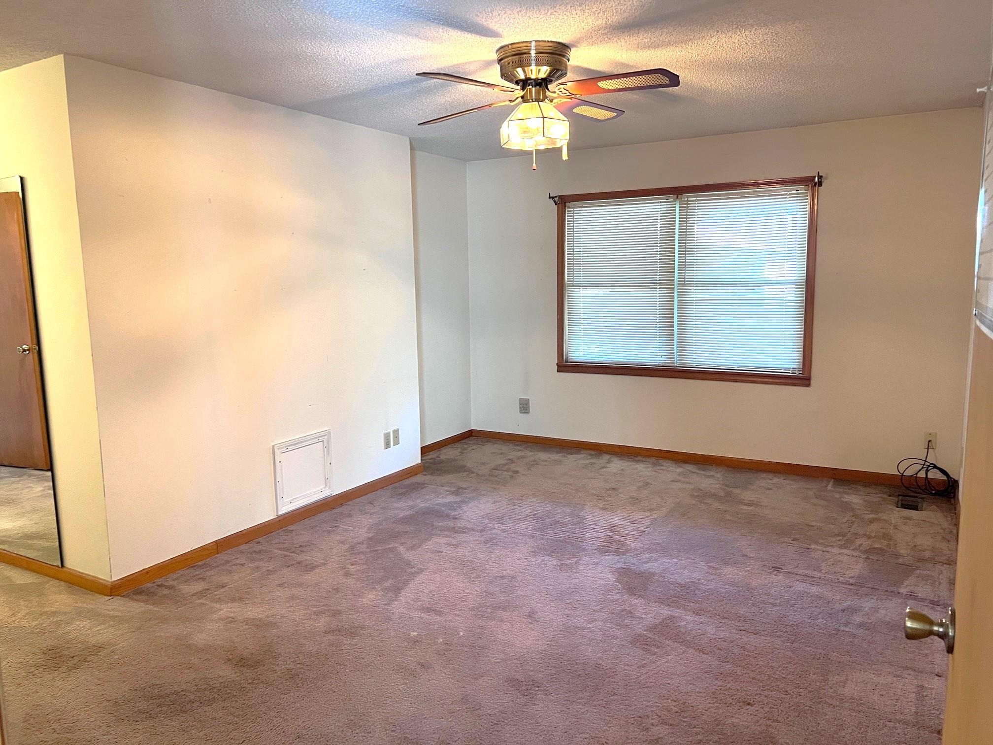 1112 Maple  Mountain View, AR