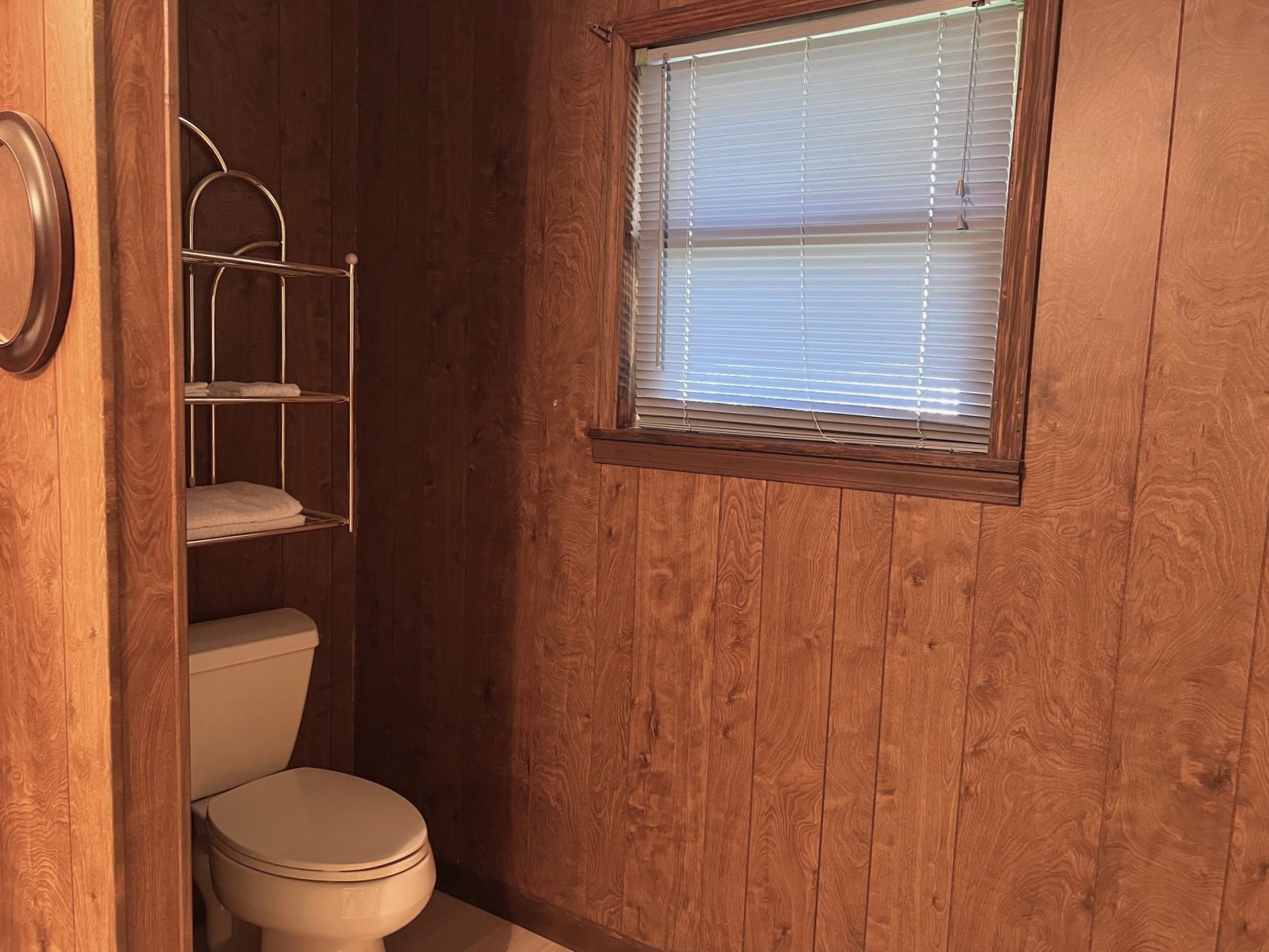 1112 Maple  Mountain View, AR