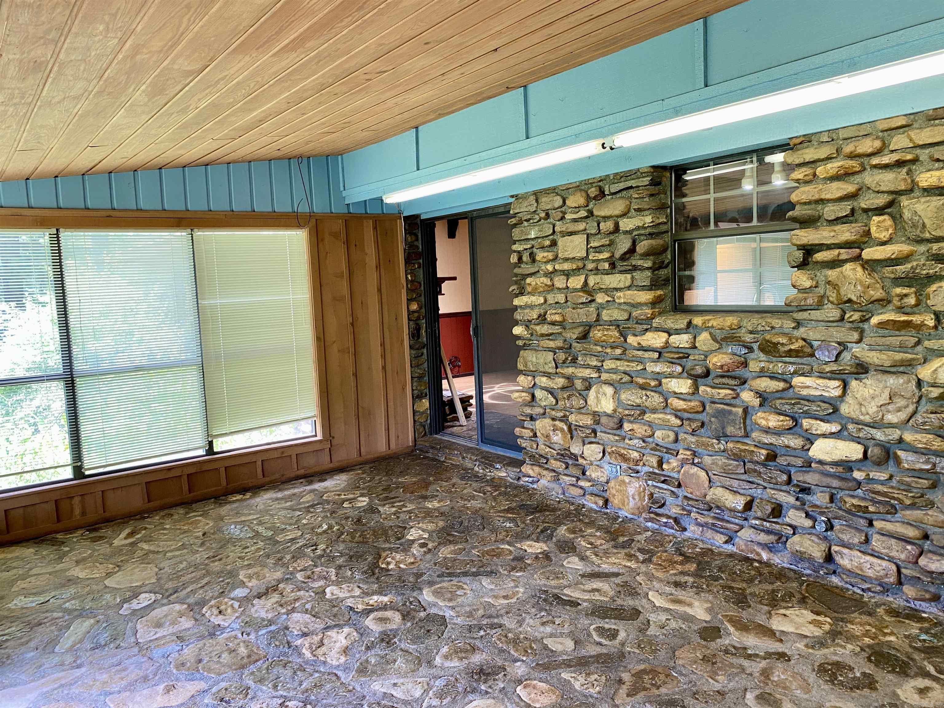 3495 County Road 3451  Clarksville, AR