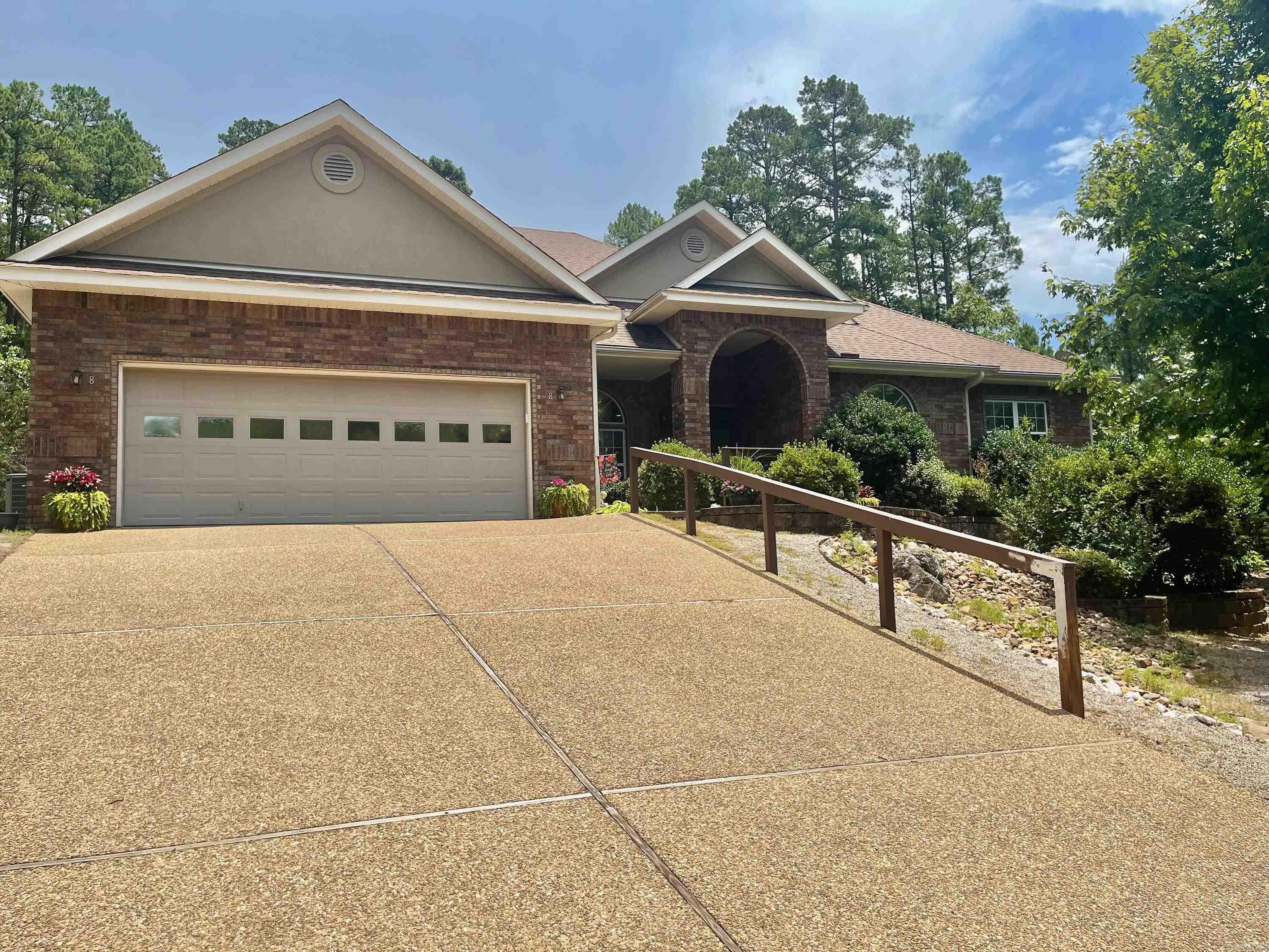 8 Cetrero Lane  Hot Springs Village, AR