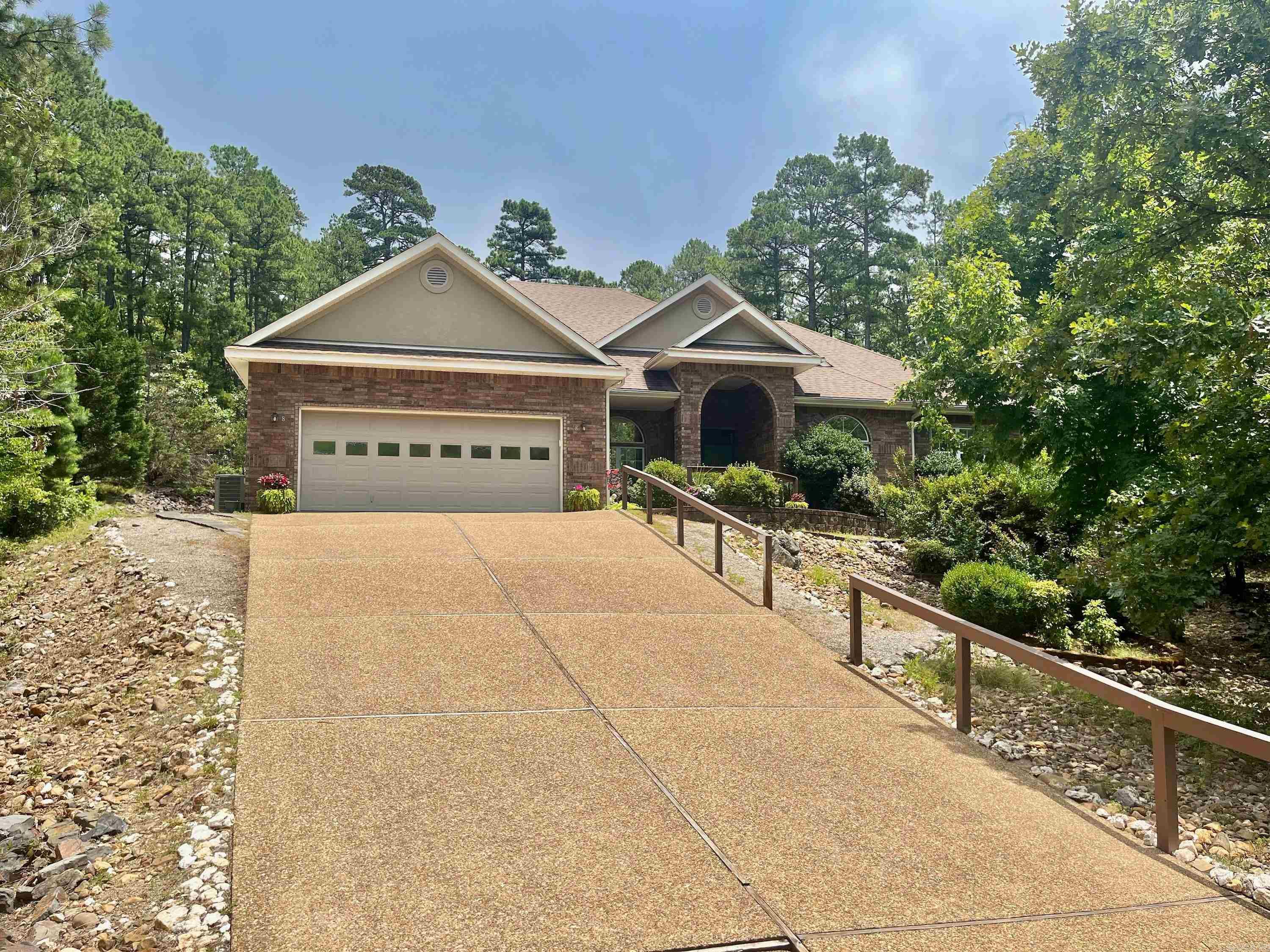 8 Cetrero Lane  Hot Springs Village, AR