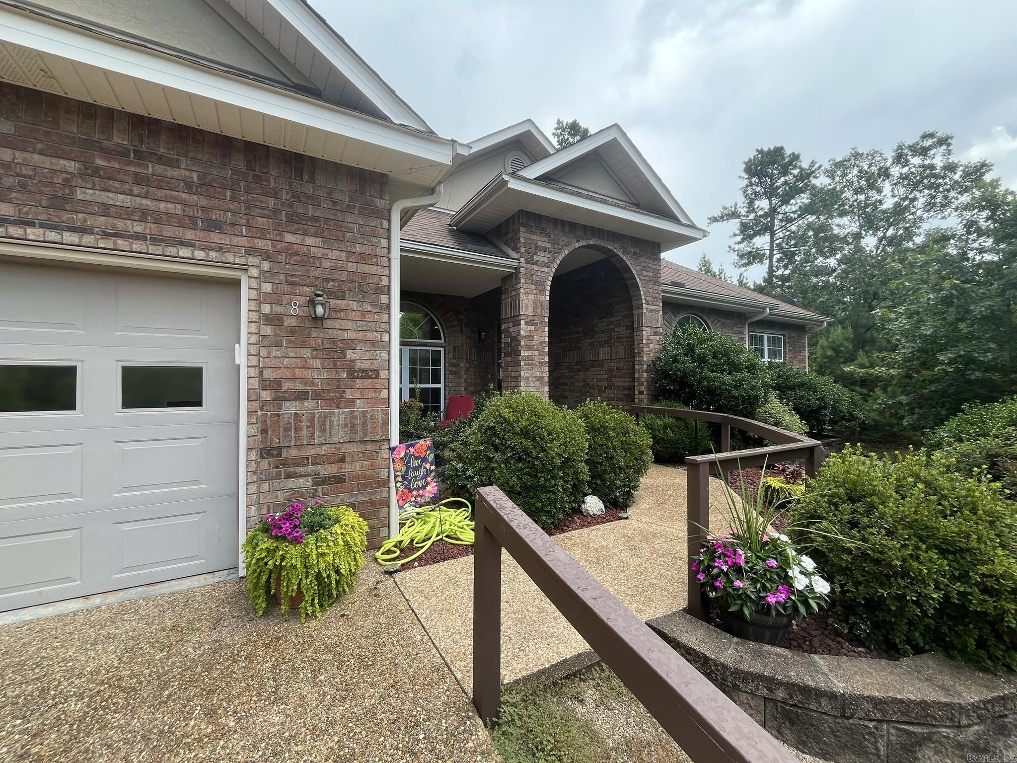8 Cetrero Lane  Hot Springs Village, AR