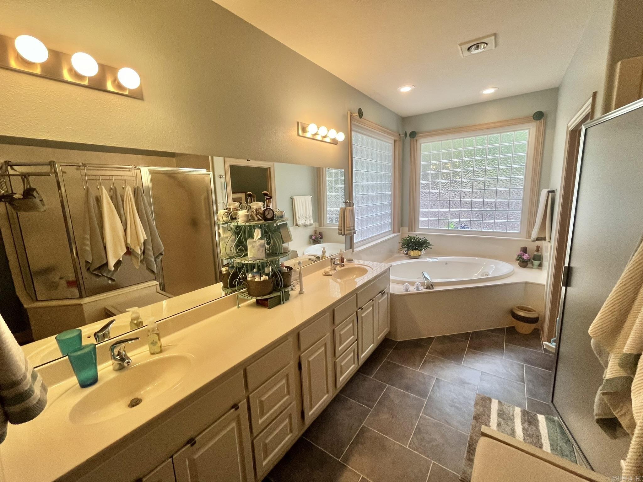 8 Cetrero Lane  Hot Springs Village, AR