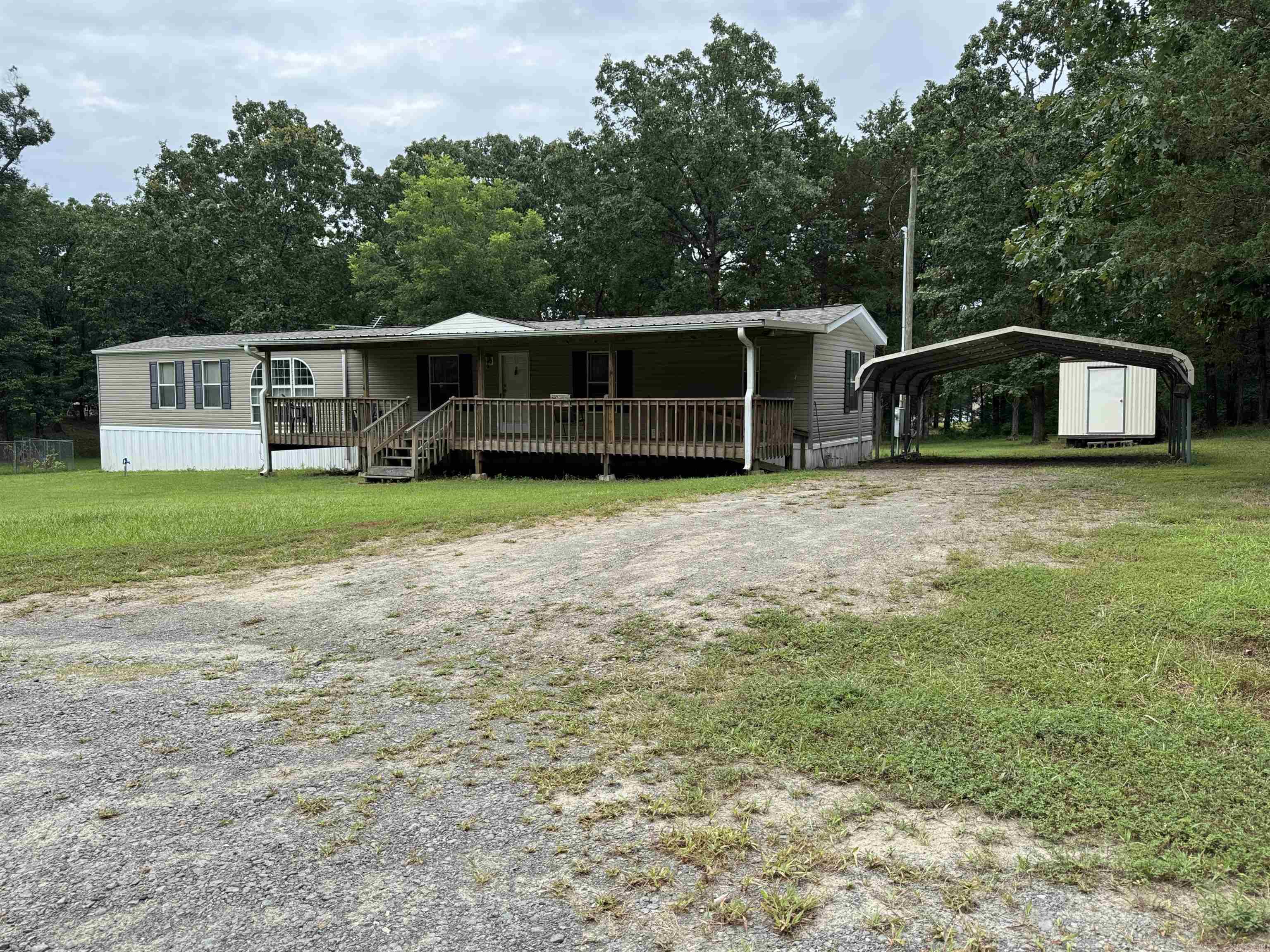 59 Starfield Road W.  Greers Ferry, AR