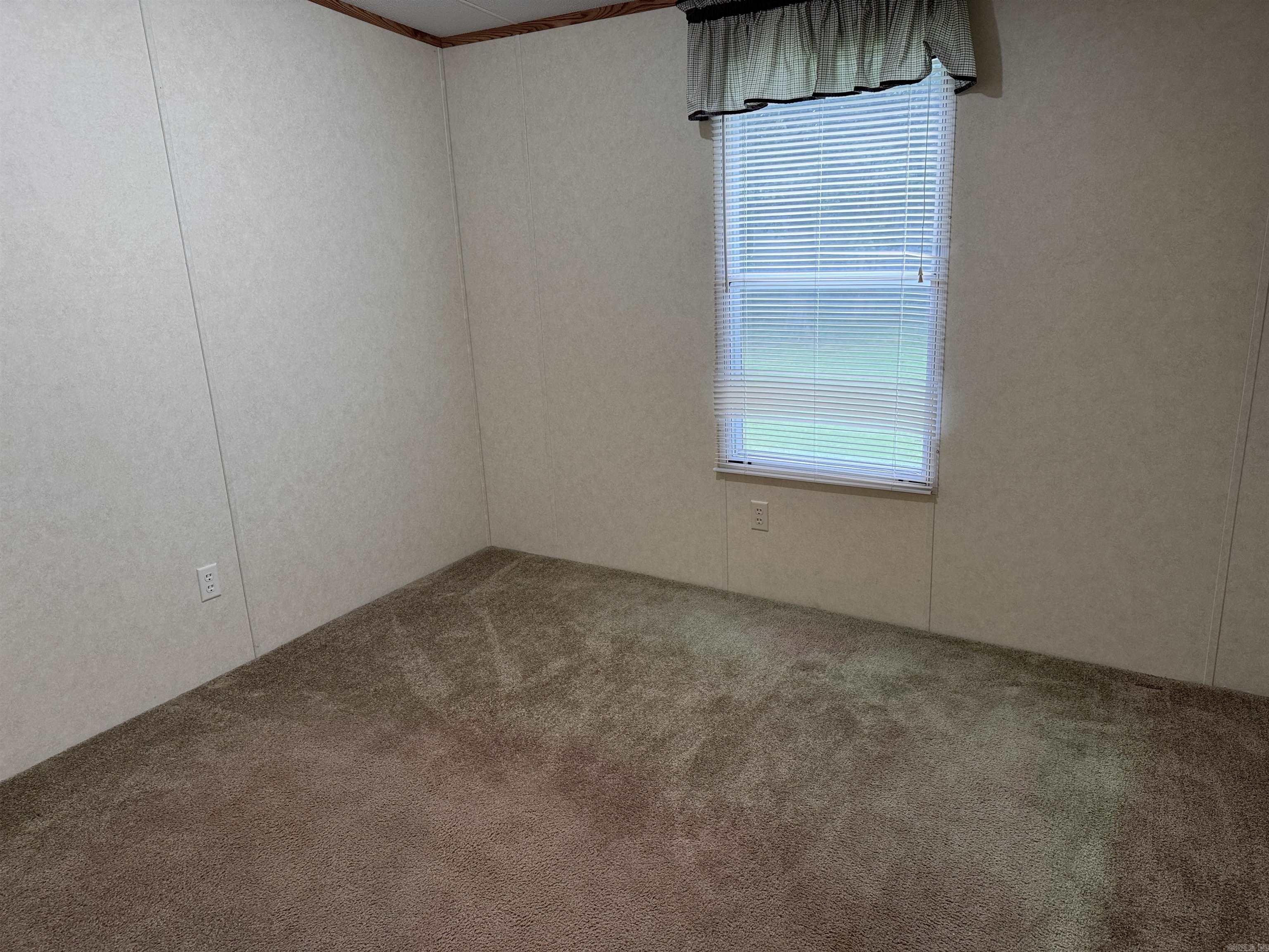 59 Starfield Road W.  Greers Ferry, AR
