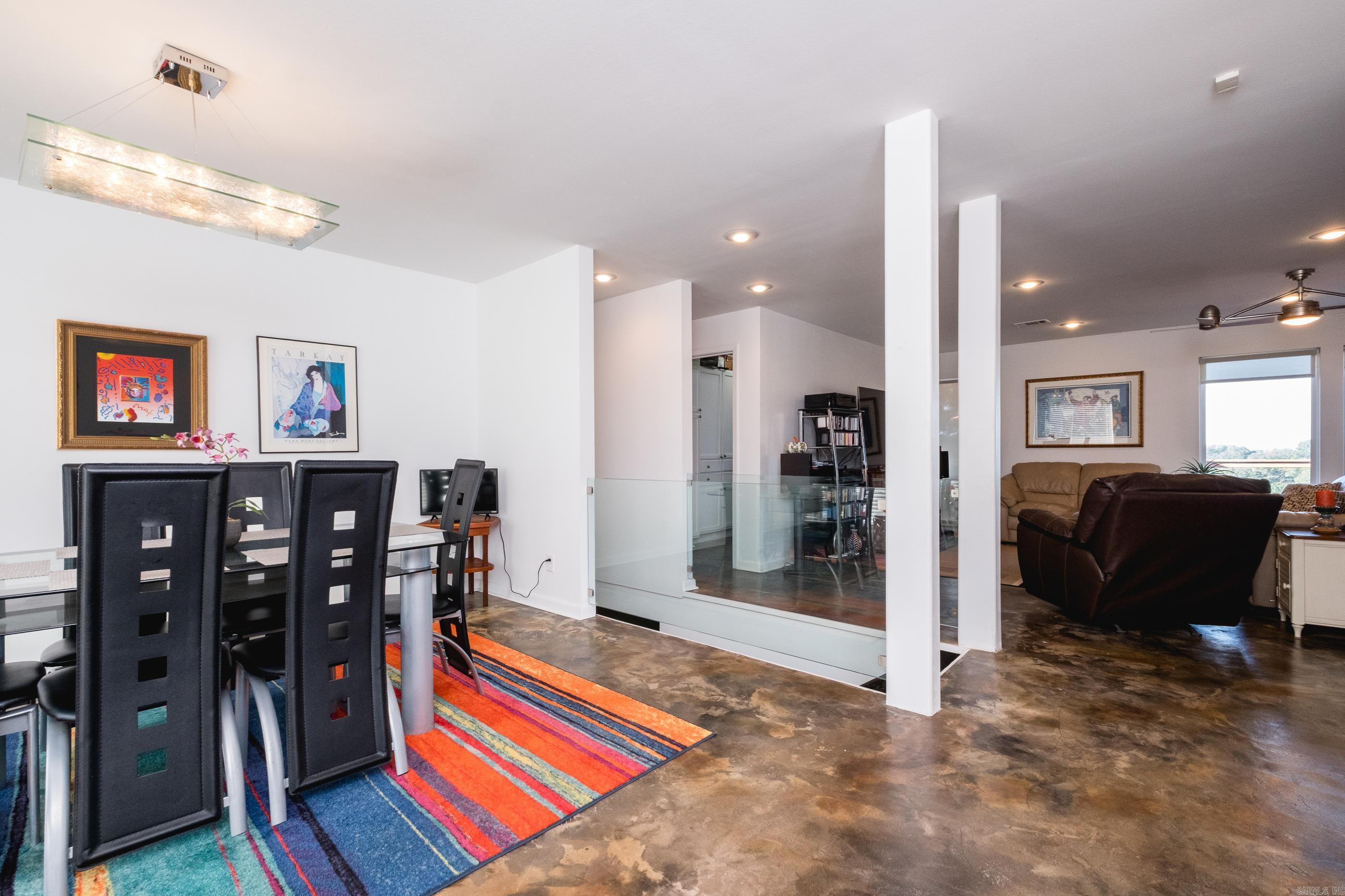 11201 Rivercrest  Little Rock, AR