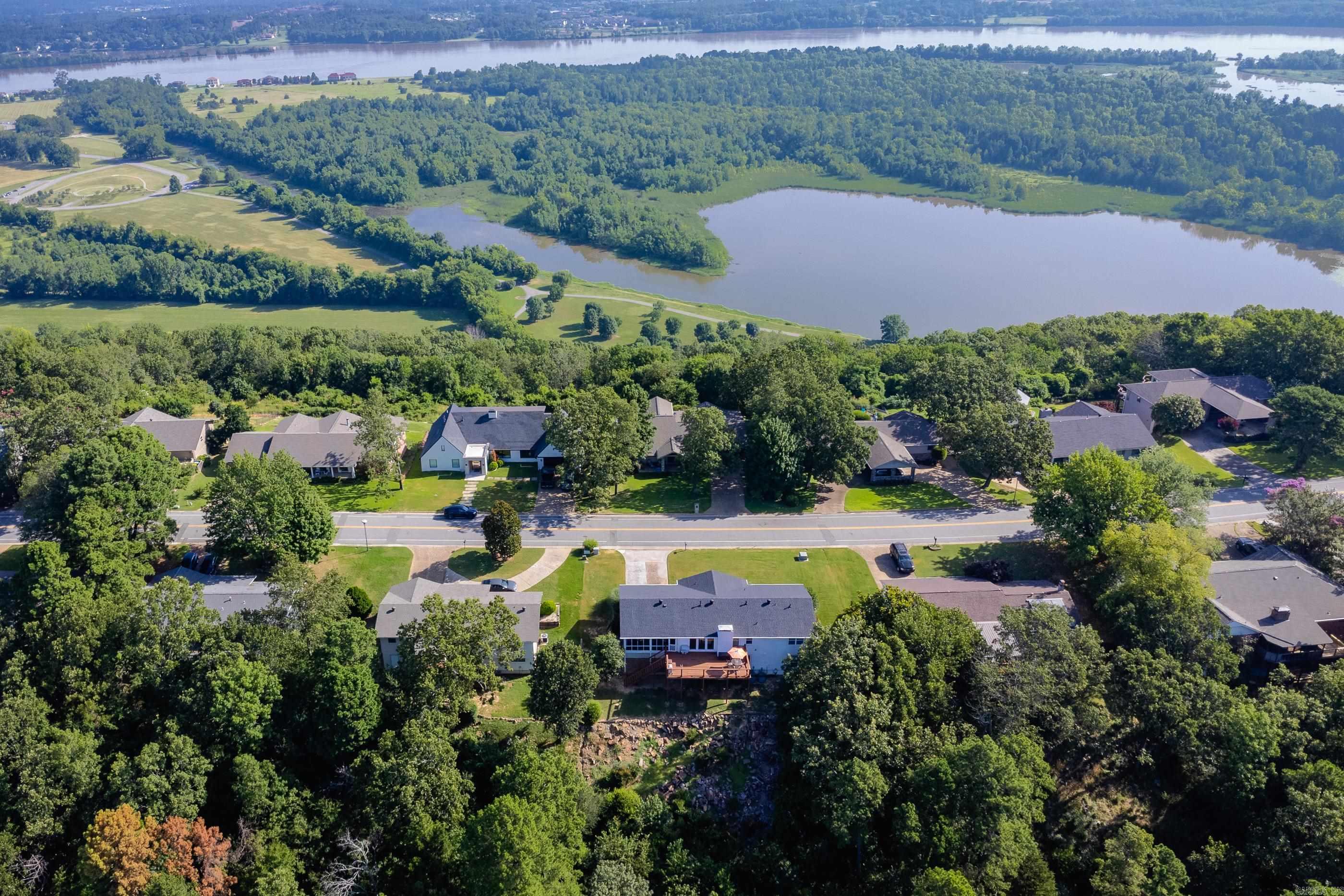 11201 Rivercrest  Little Rock, AR