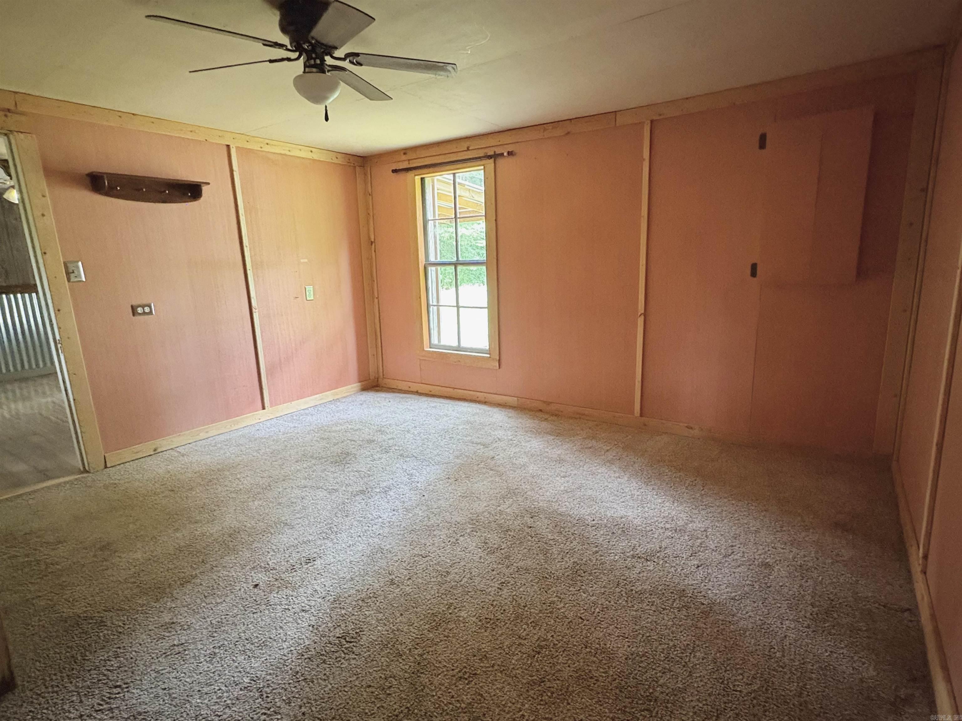 363 County Rd 142  Grapevine, AR