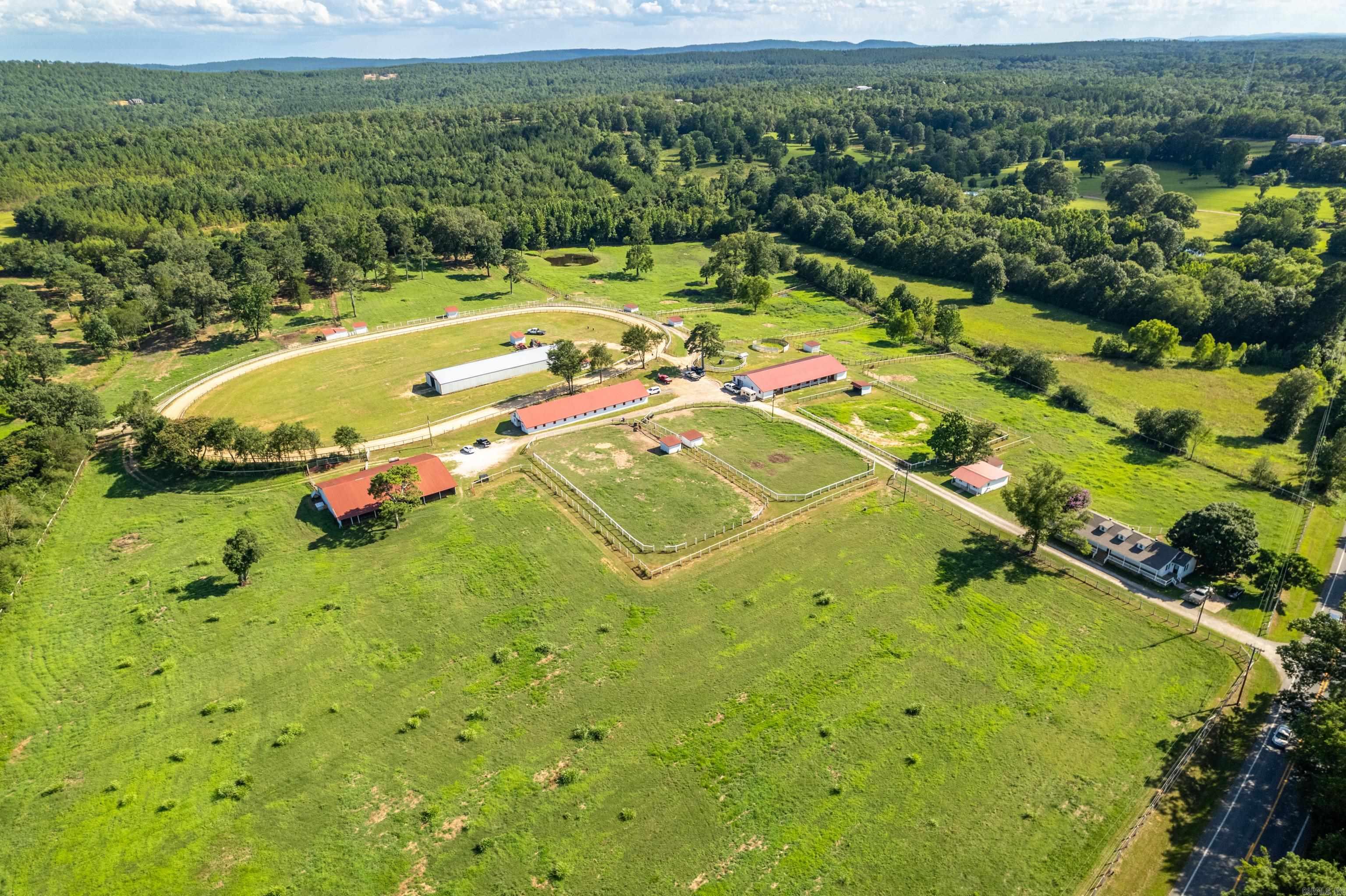6867 Airport Rd  Bonnerdale, AR
