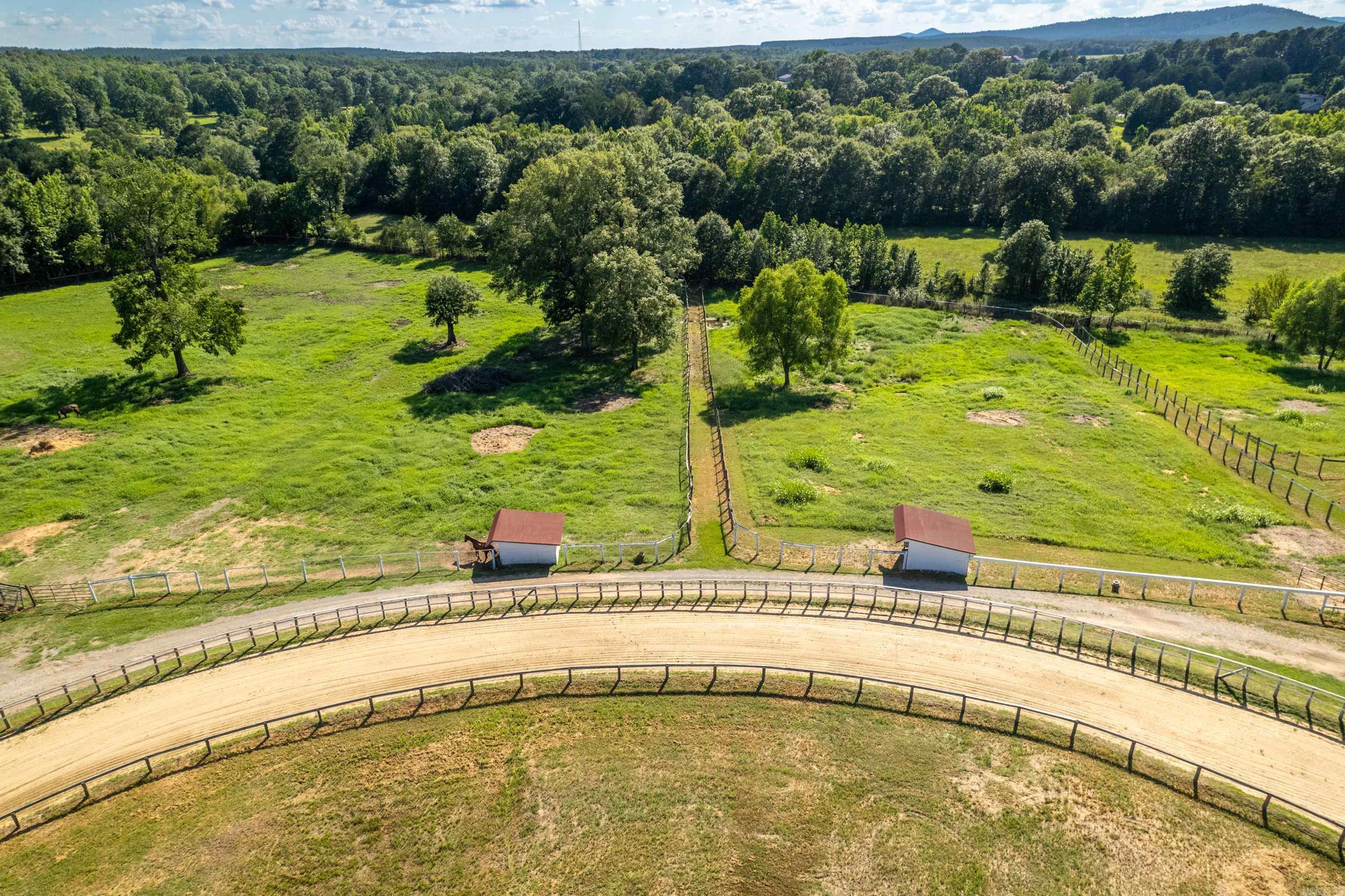 6867 Airport Rd  Bonnerdale, AR