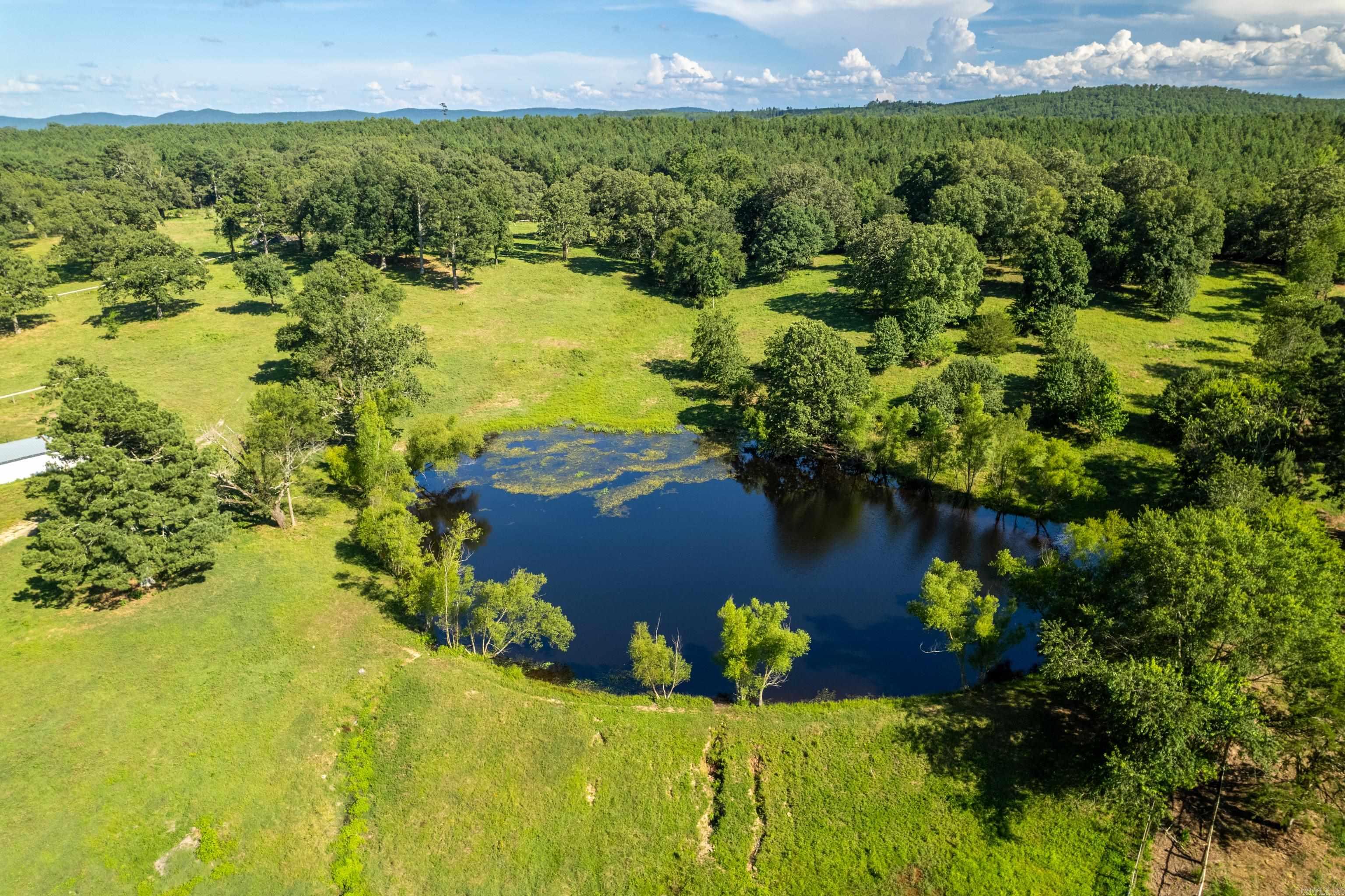 6867 Airport Rd  Bonnerdale, AR