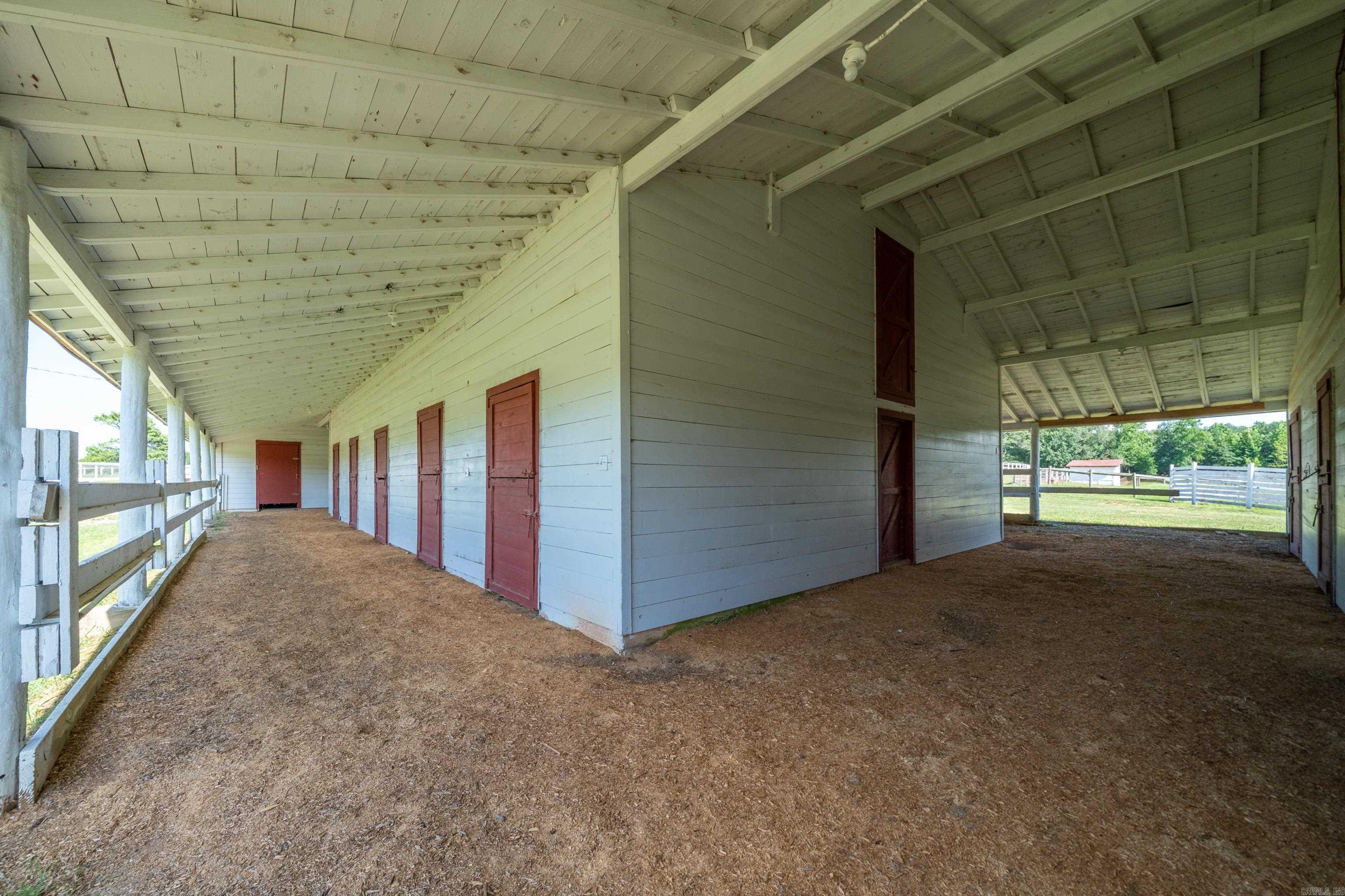 6867 Airport Rd  Bonnerdale, AR