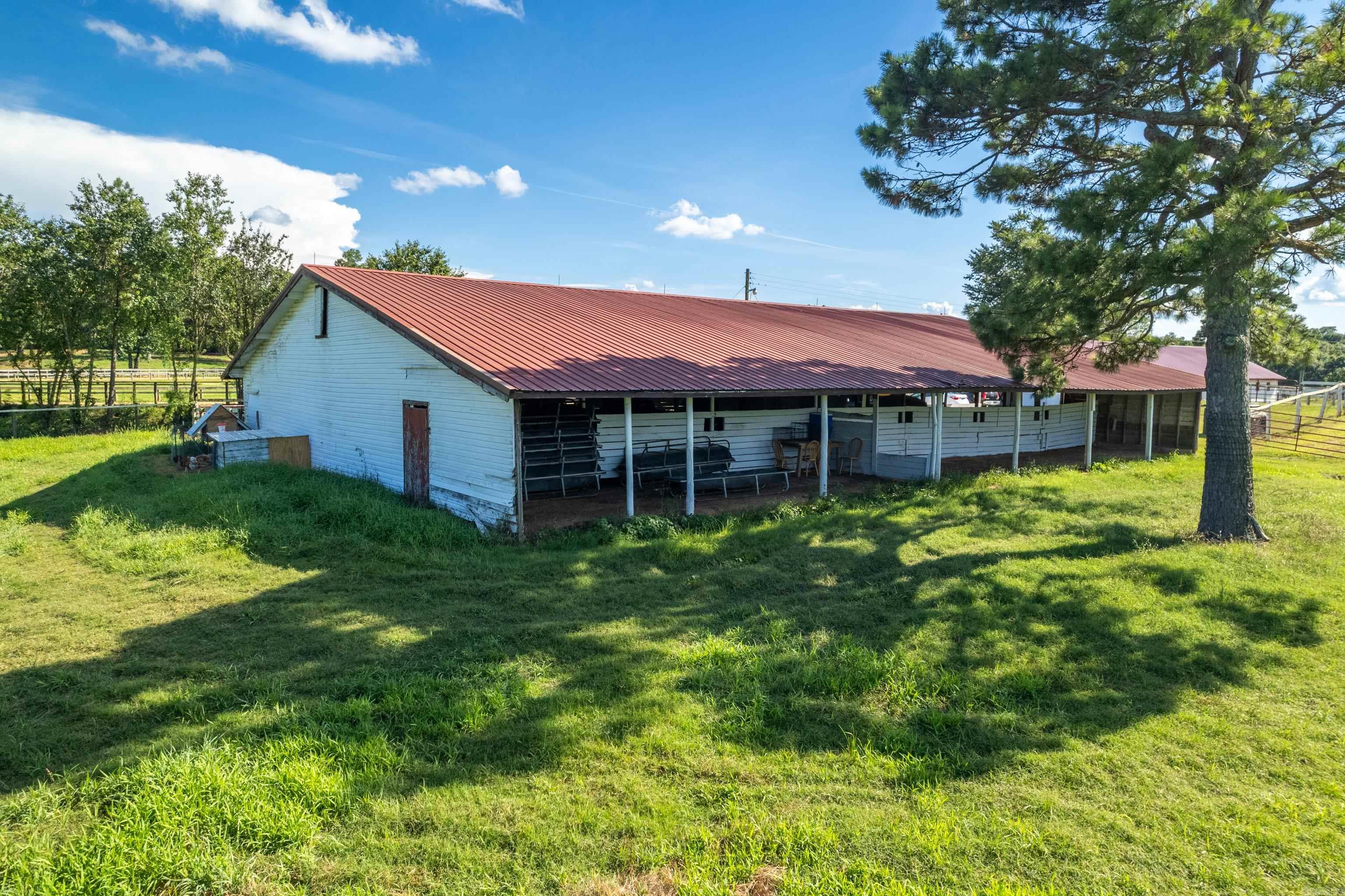 6867 Airport Rd  Bonnerdale, AR