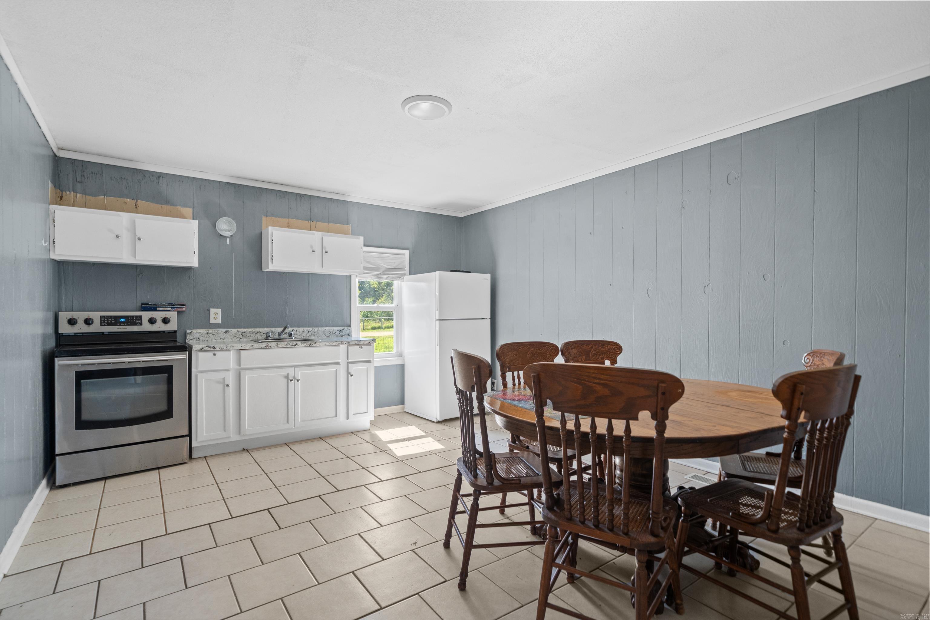 6867 Airport Rd  Bonnerdale, AR