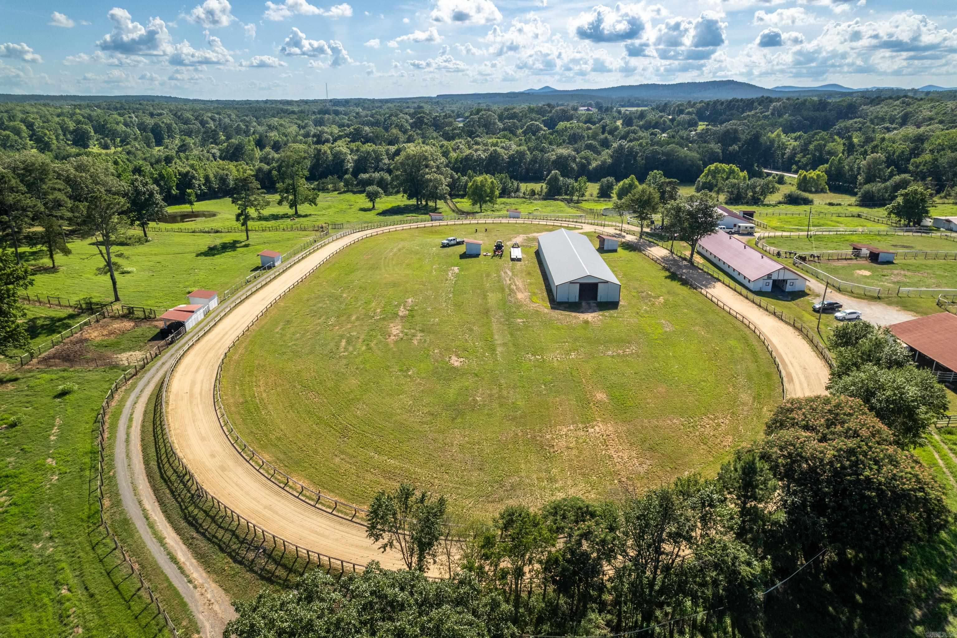6867 Airport Rd  Bonnerdale, AR