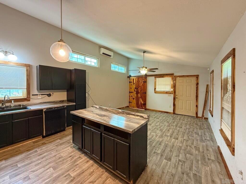 2245 Cedar Creek  Hot Springs, AR