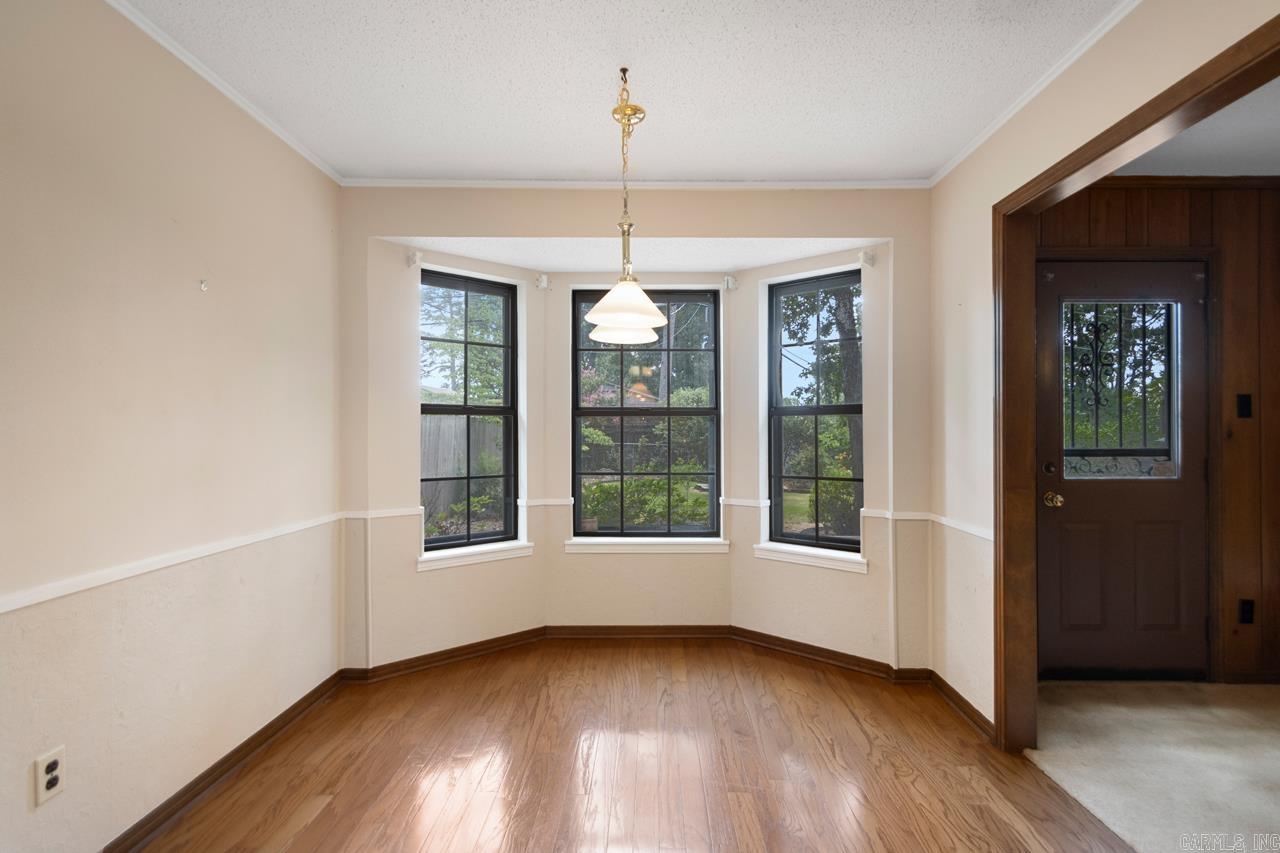 8727 Boulder Lane Little Rock, AR 72227