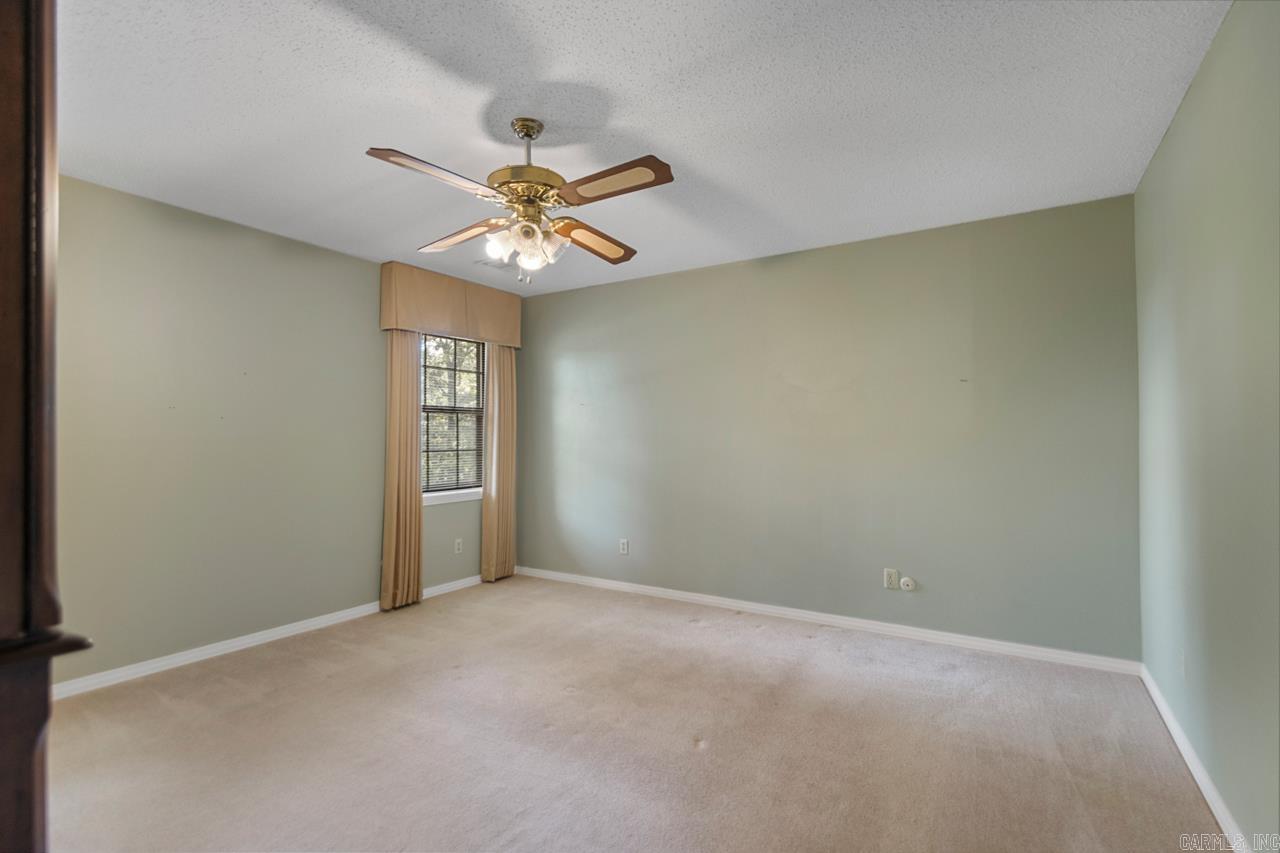 8727 Boulder Lane Little Rock, AR 72227
