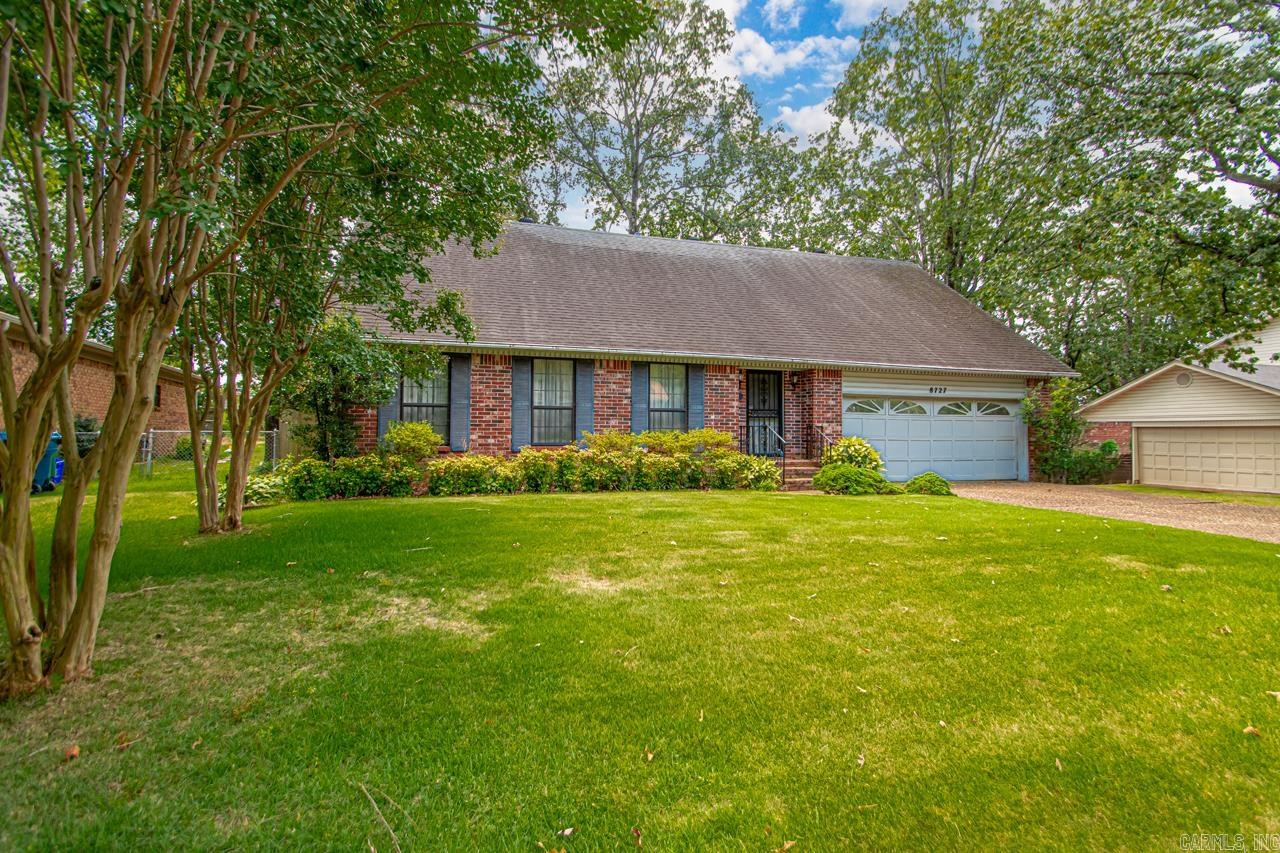 8727 Boulder Lane Little Rock, AR 72227