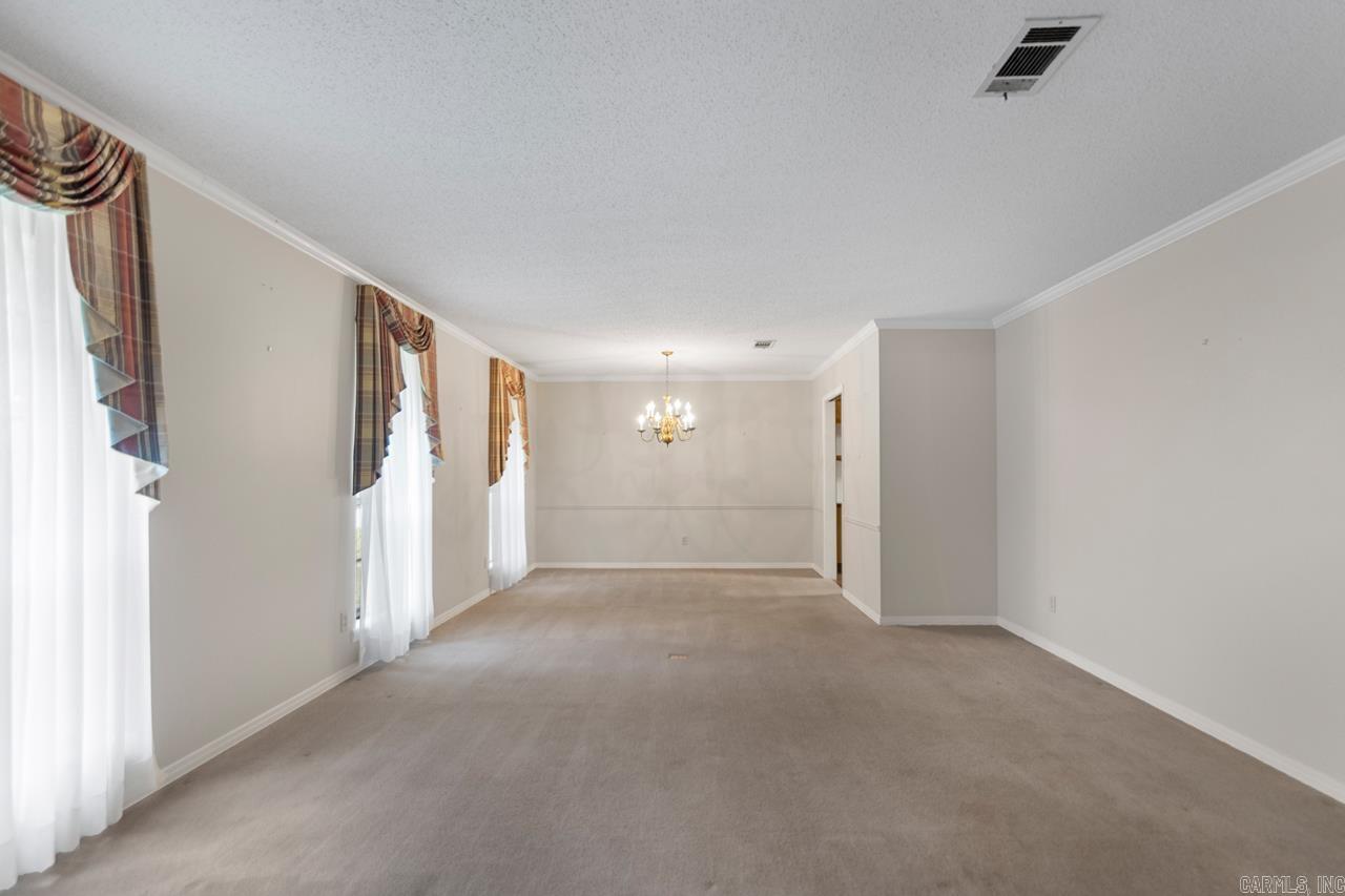 8727 Boulder Lane Little Rock, AR 72227